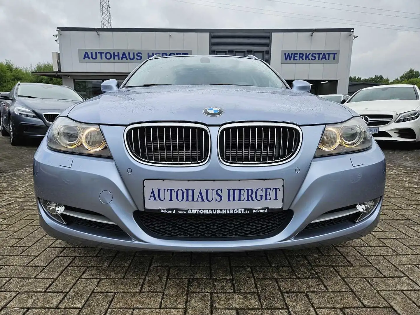 BMW 325 i Touring Aut. Edition Lifestyle Scheckheft/Navi/T Bleu - 2