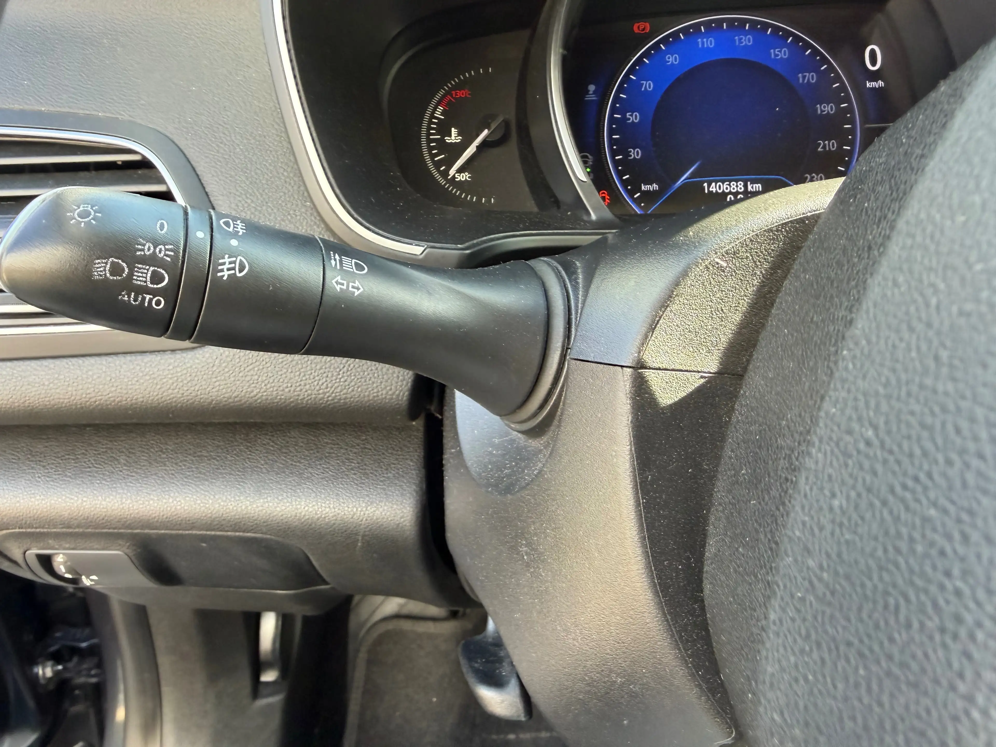 Renault Megane 1.2 TCe Energy Intens / Garantie 12 mois — photo 13