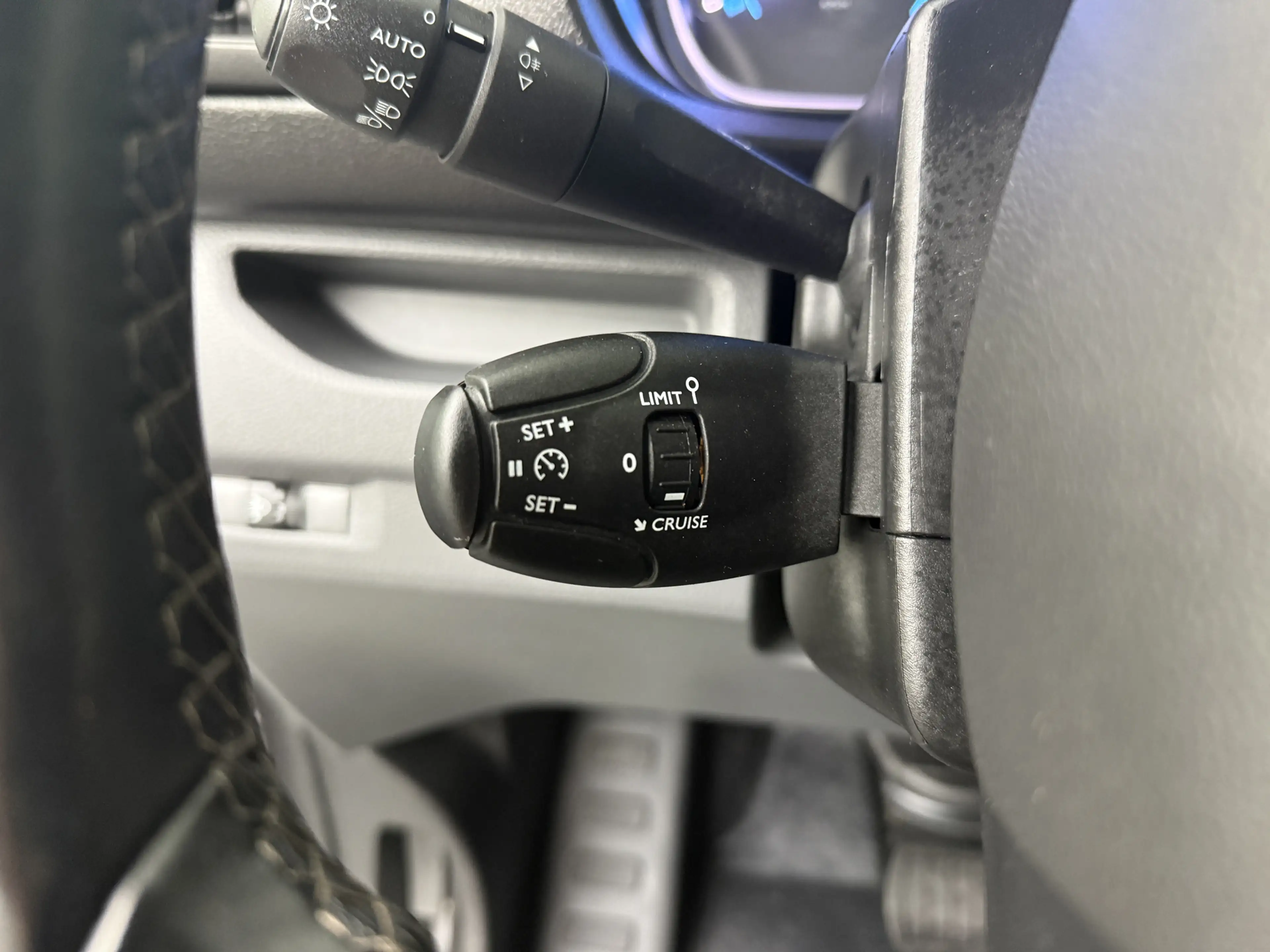 Peugeot e-Expert Lang Premium 75 kWh | Elektrisch | Multimedia | Ca — photo 15