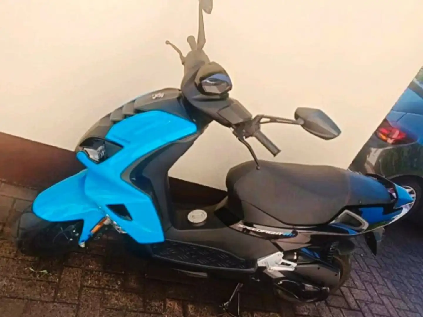 Peugeot Speedfight Niebieski - 1