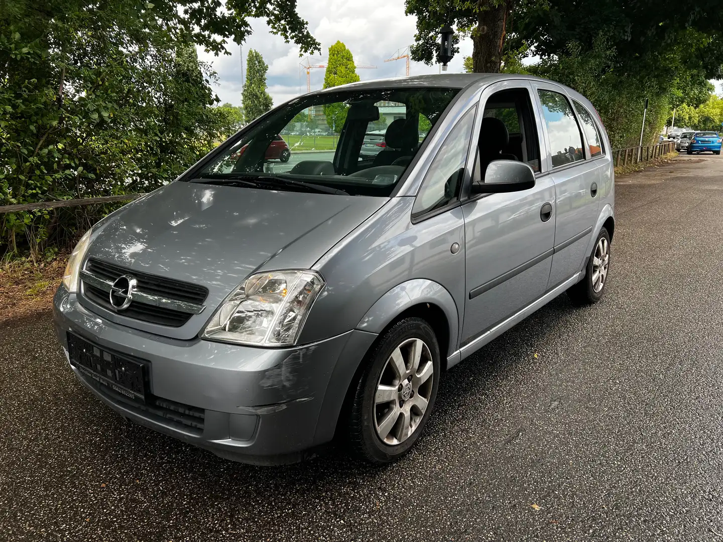 Opel Meriva Edition Grau - 1