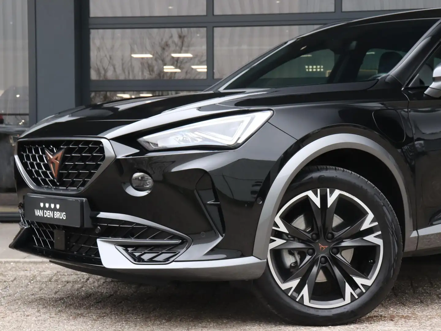 CUPRA Formentor 1.4 e-Hybrid 204pk Stoel- & Stuurverwarming | Adap Nero - 2