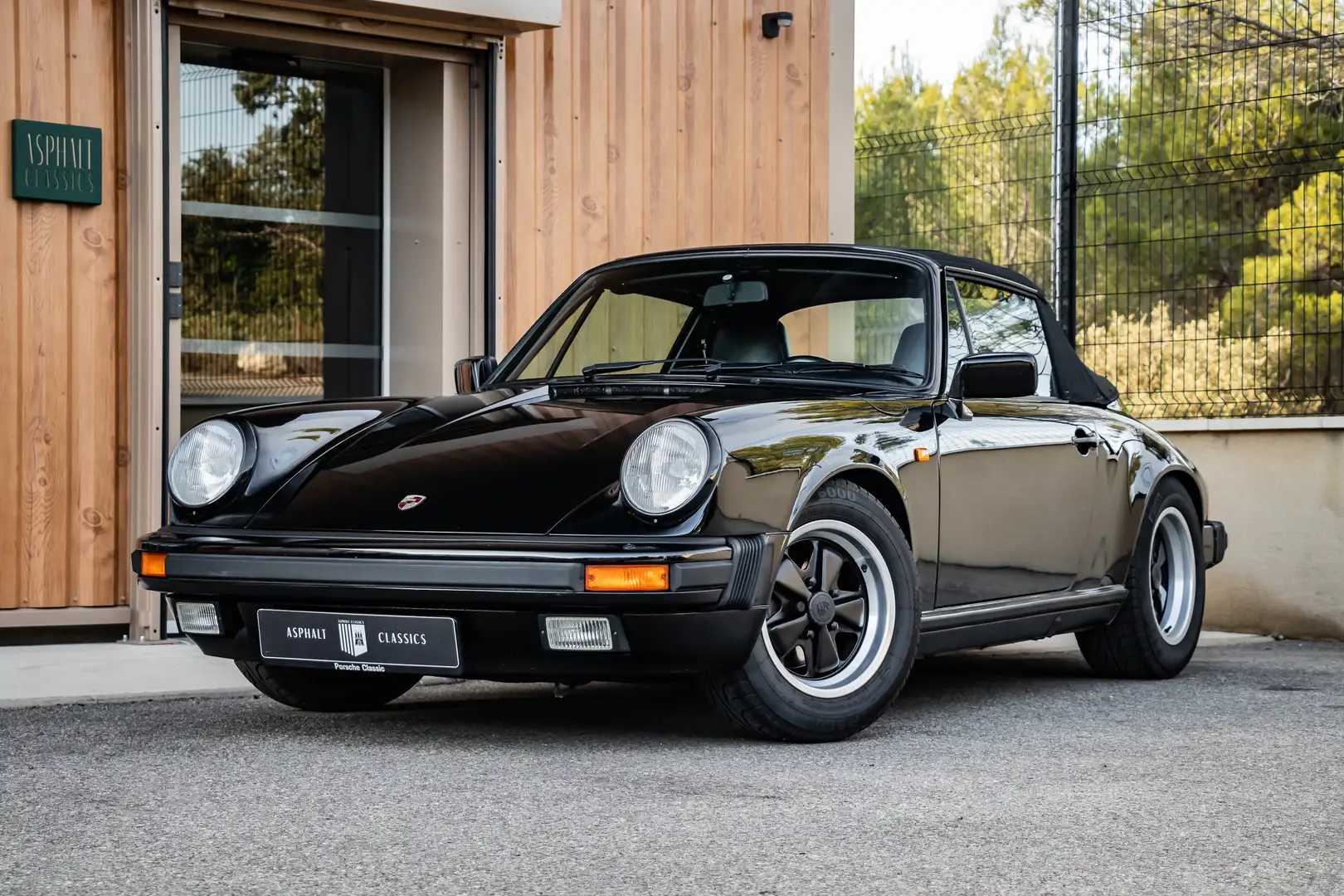 Porsche 911 3.2 G50 Cabriolet Schwarz - 1