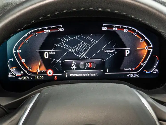 BMW X3 view 13