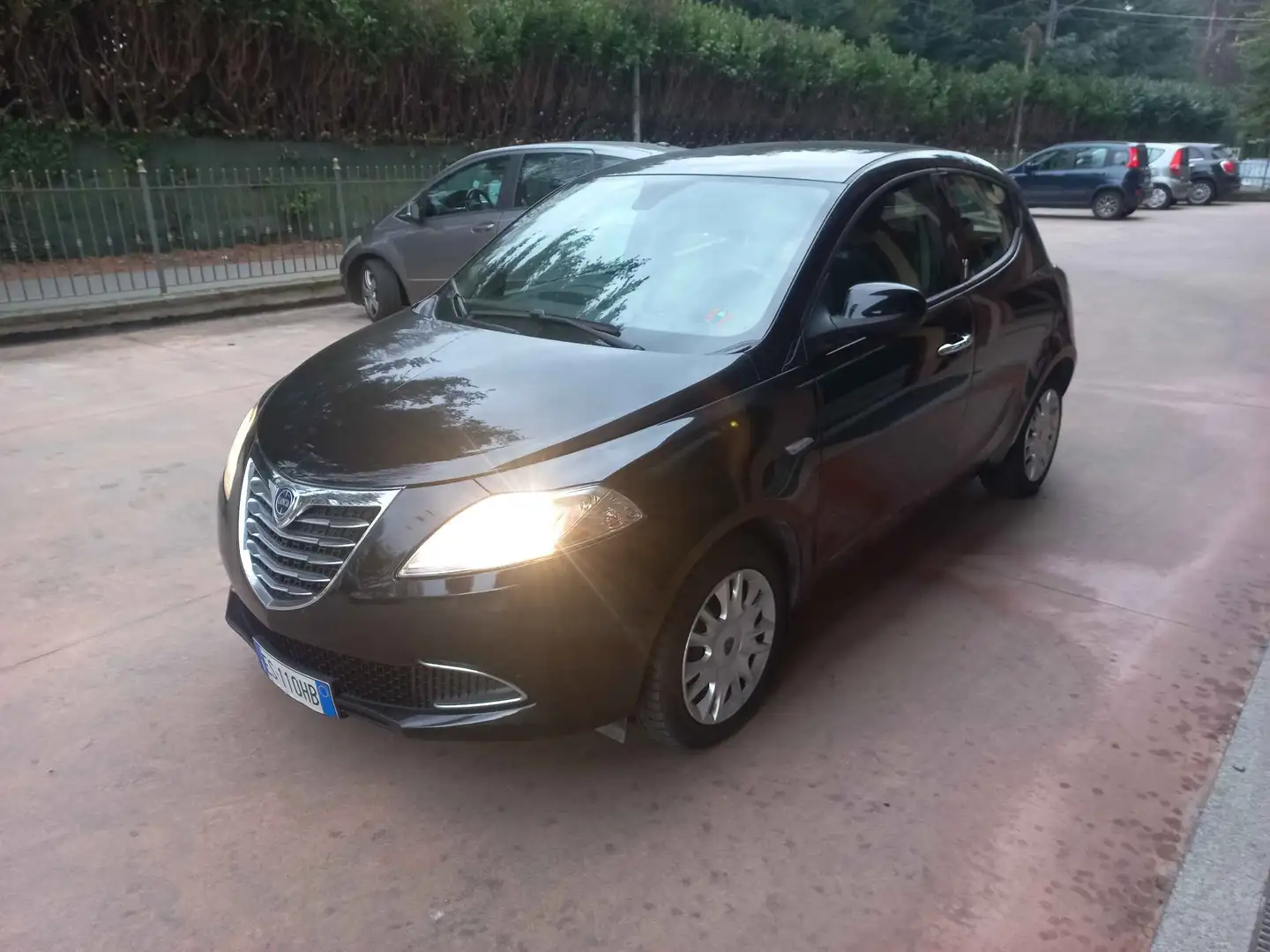 Lancia Ypsilon Ypsilon III 2011 1.3 mjt Silver s Nero - 1
