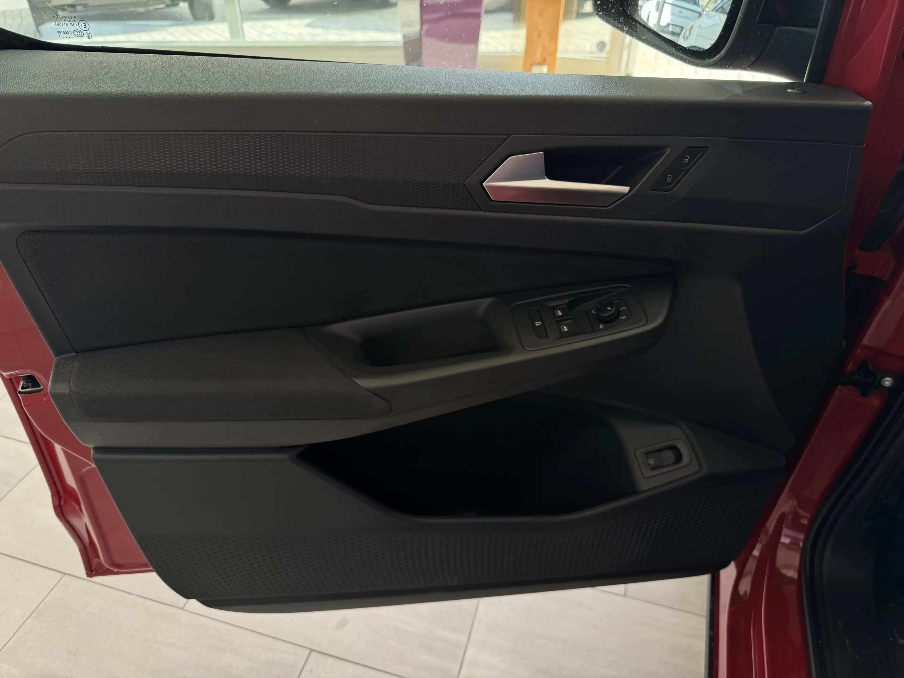 Ford Tourneo Connect Grand Tourneo Connect PHEV Active — photo 9