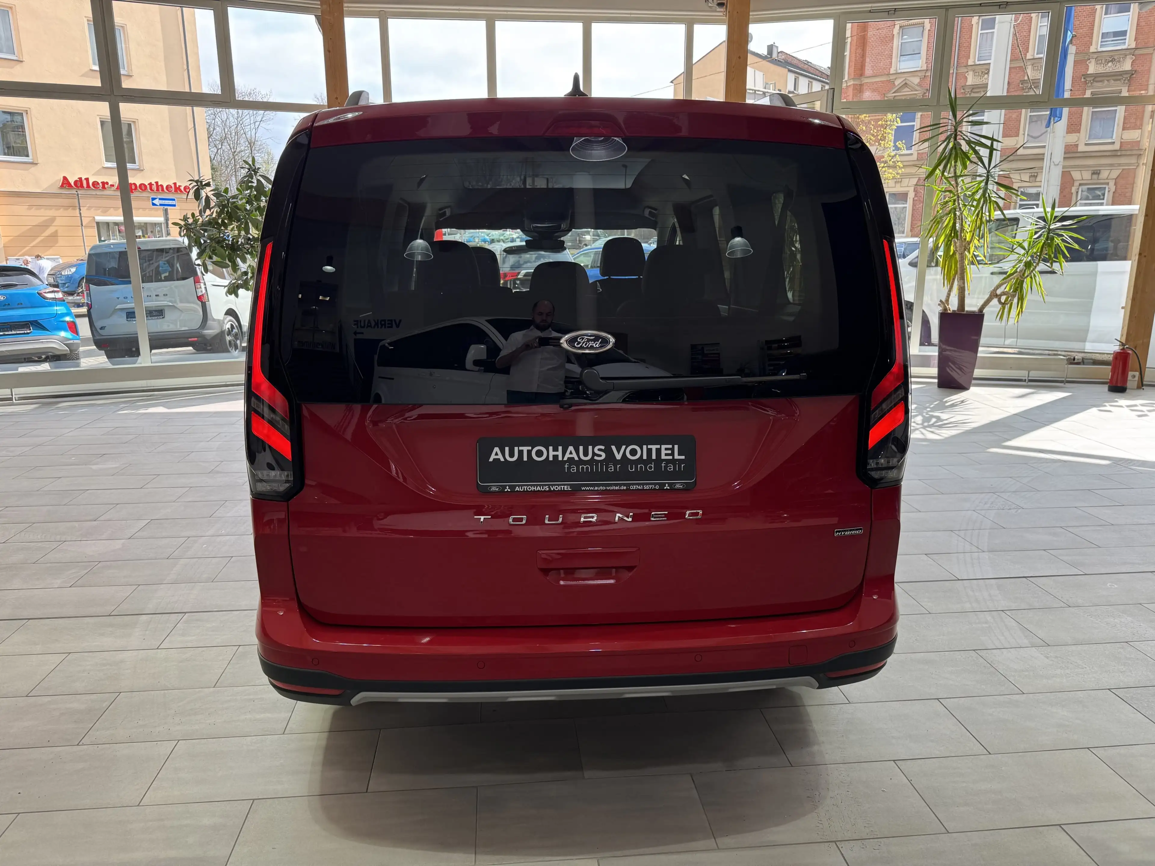 Ford Tourneo Connect Grand Tourneo Connect PHEV Active — photo 6