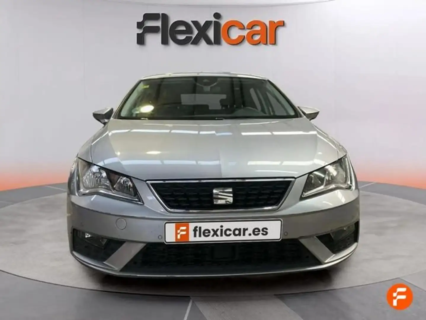 SEAT Leon 1.5 TSI 96kW S&S Style Visio Ed Nav Gris - 2