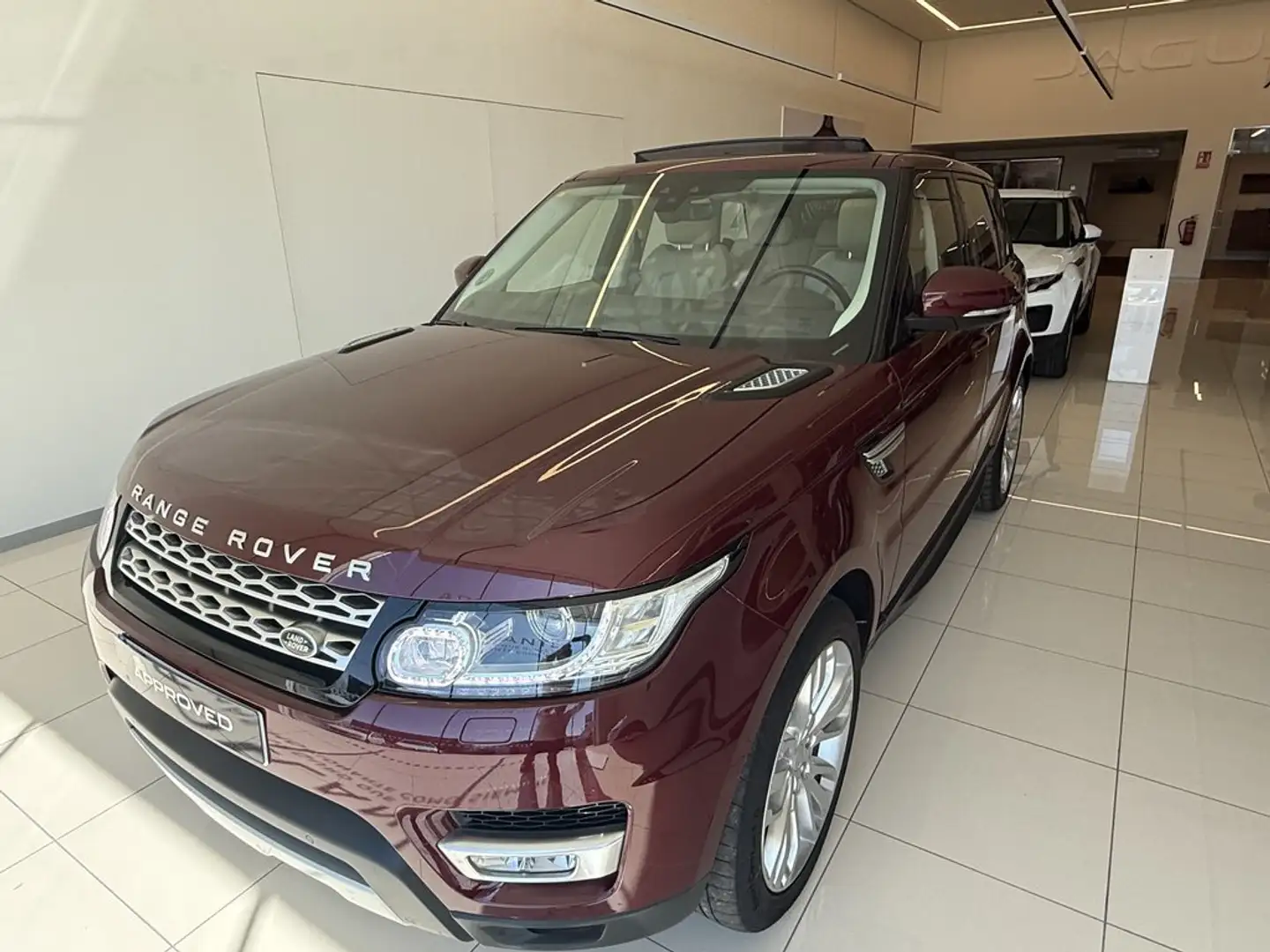 Land Rover Range Rover Sport 3.0SDV6 HSE 306 Aut. Rojo - 1