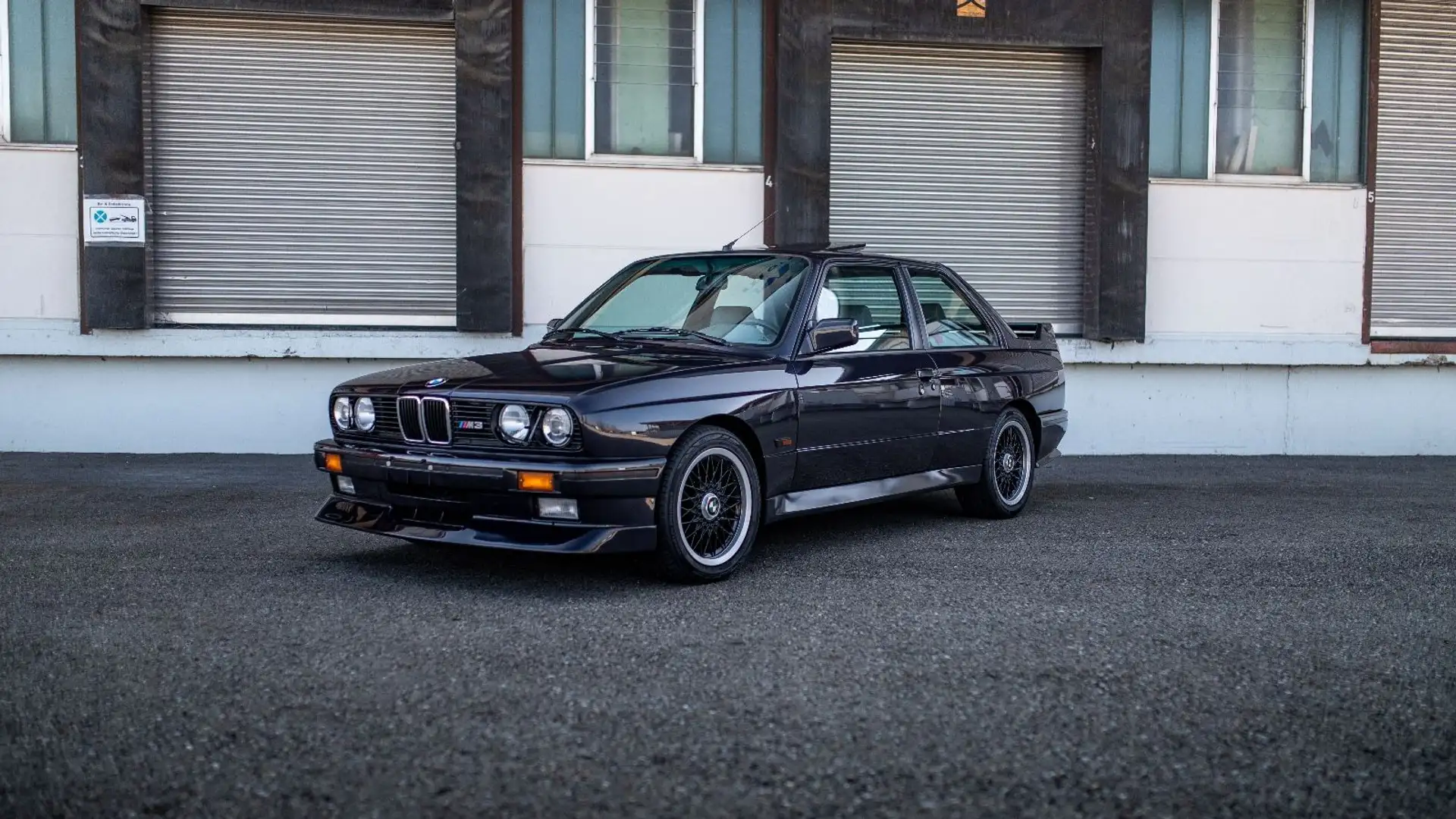BMW M3 E30 Johnny Cecotto*Macaoblau*Sammler*65tkm* Azul - 1