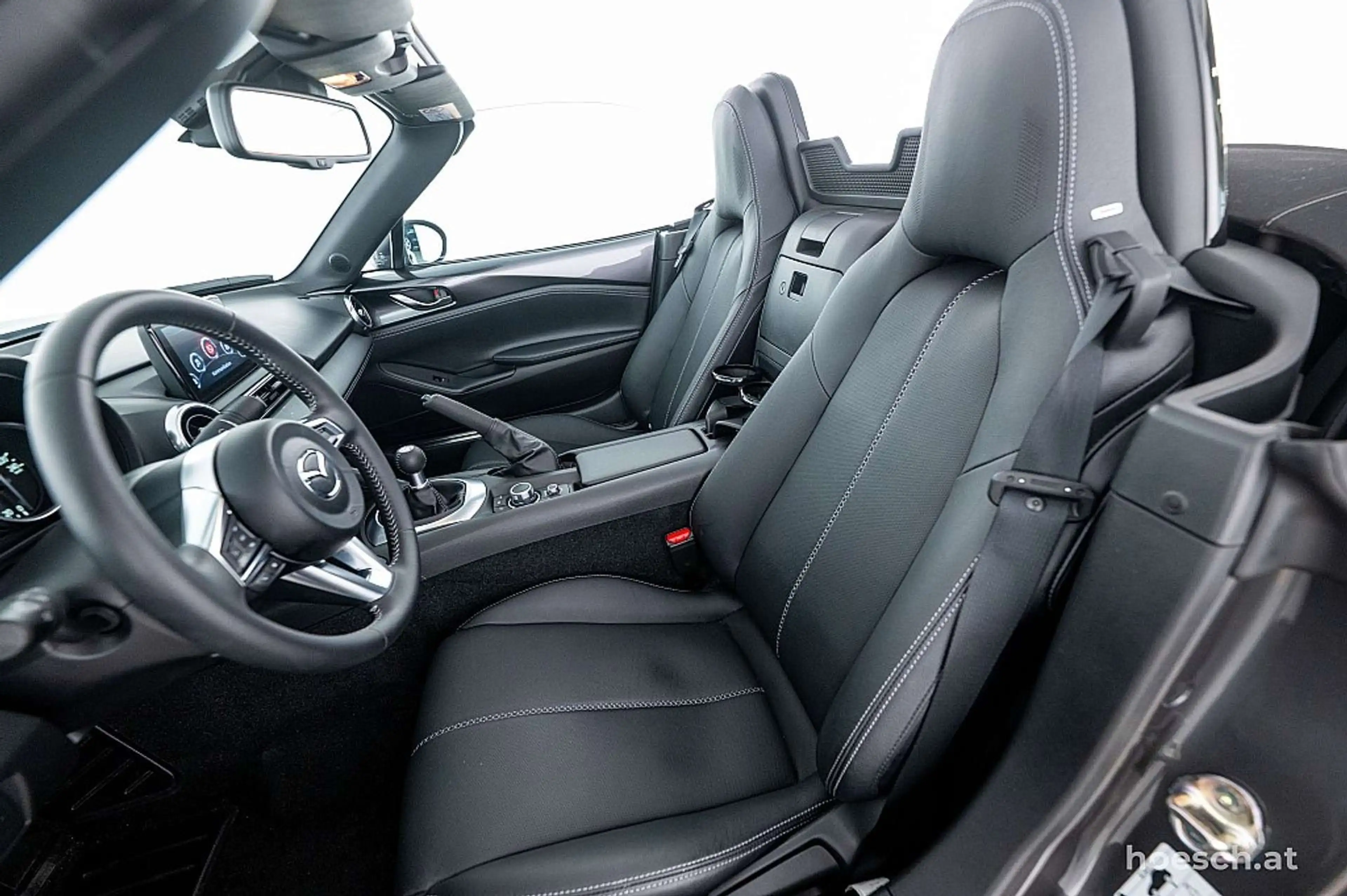 Mazda MX-5 Cabriolet Exclusive-Line TOP-AKTION — photo 13
