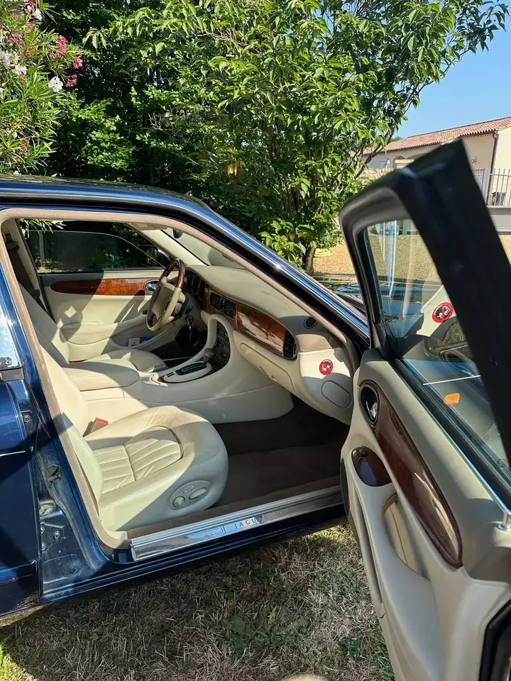 Jaguar Sovereign XJ V8 3,2, foto 6