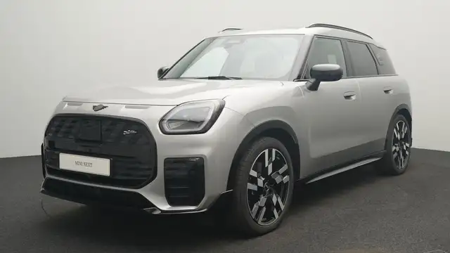 MINI Countryman SE All4 John Cooper Works Trim