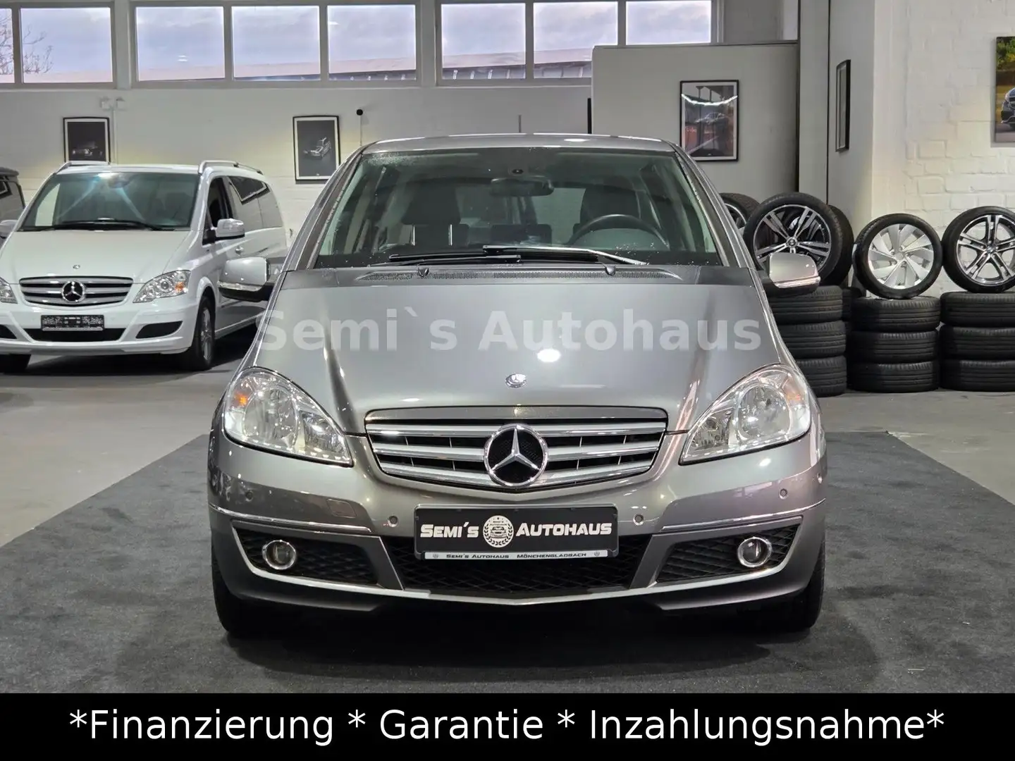 Mercedes-Benz A 200 *Automatik*PDC*AHK*Tüv-Neu Grau - 2