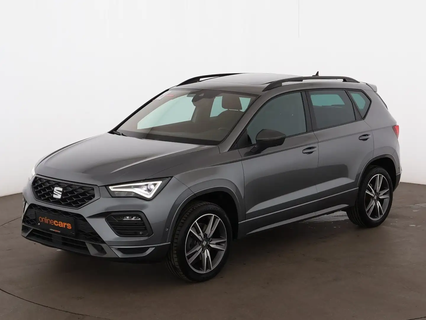 SEAT Ateca 2.0 TDI FR Aut LED SKY RADAR NAVI SITZHZG Grau - 2