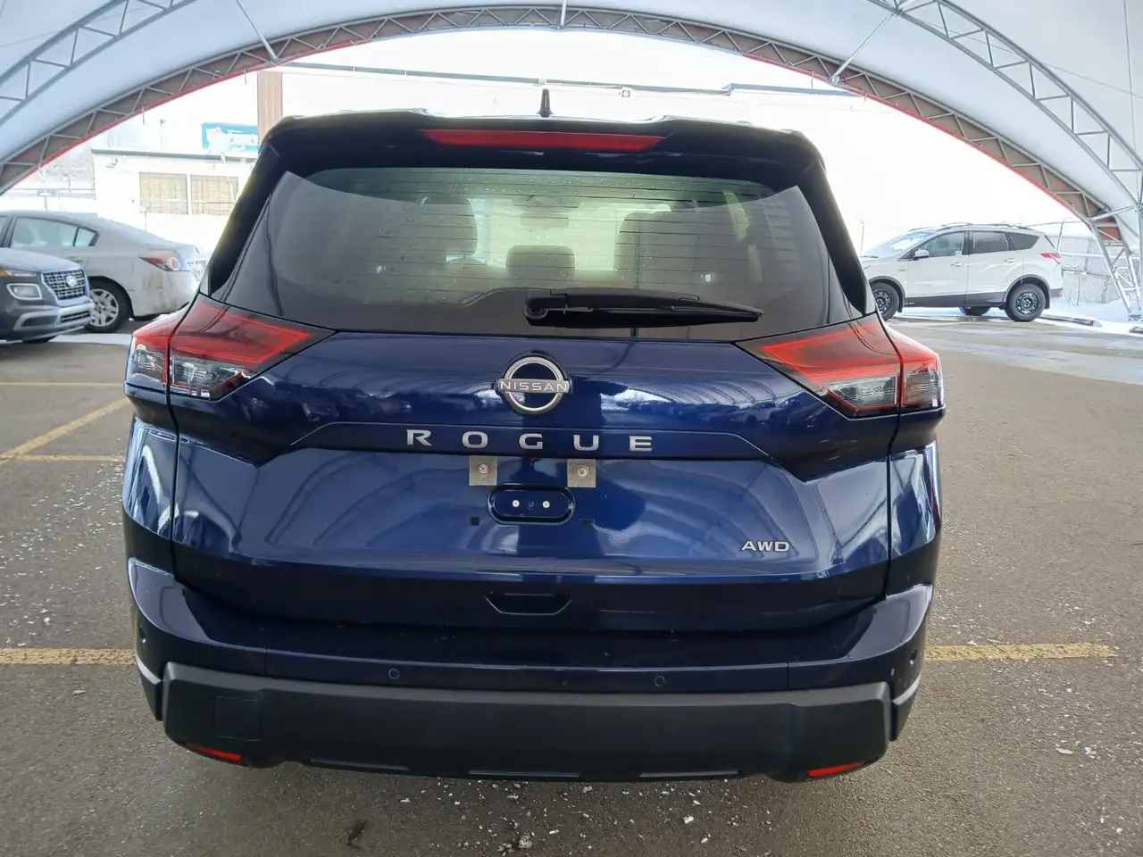 Nissan Rogue снимка Nissan Rogue
