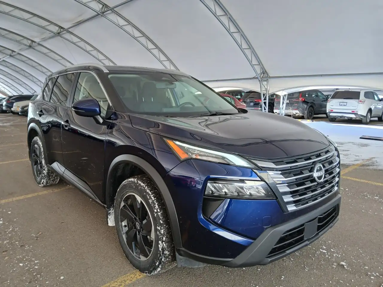 Nissan Rogue снимка Nissan Rogue