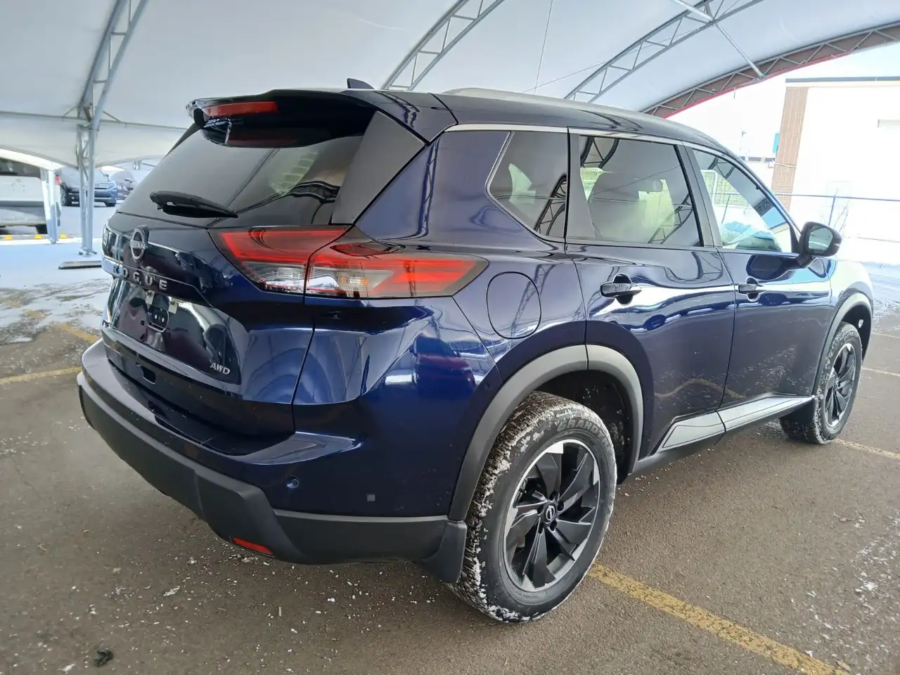 Nissan Rogue снимка Nissan Rogue
