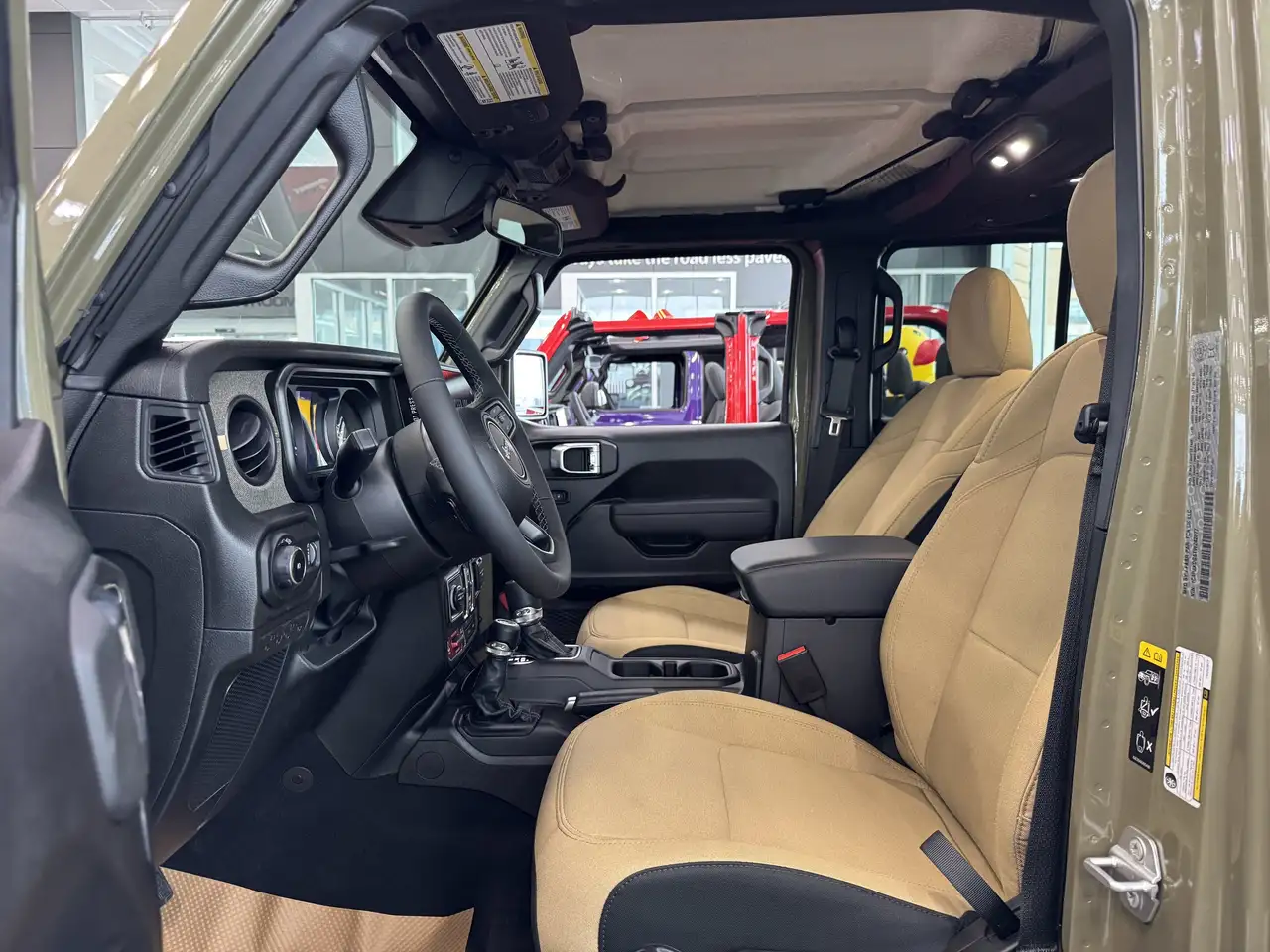Jeep Wrangler снимка Jeep Wrangler