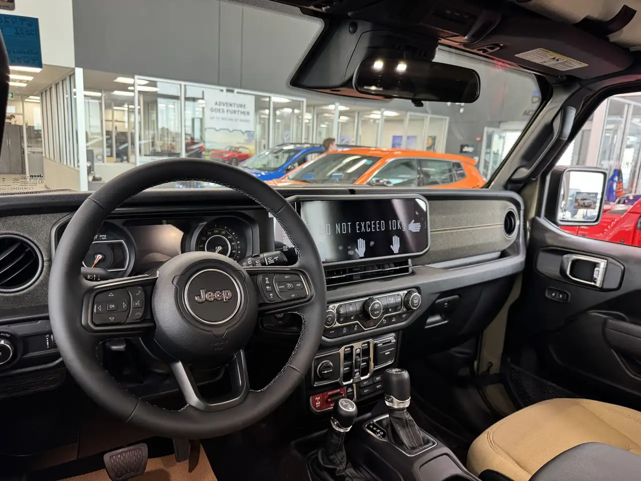 Jeep Wrangler снимка Jeep Wrangler