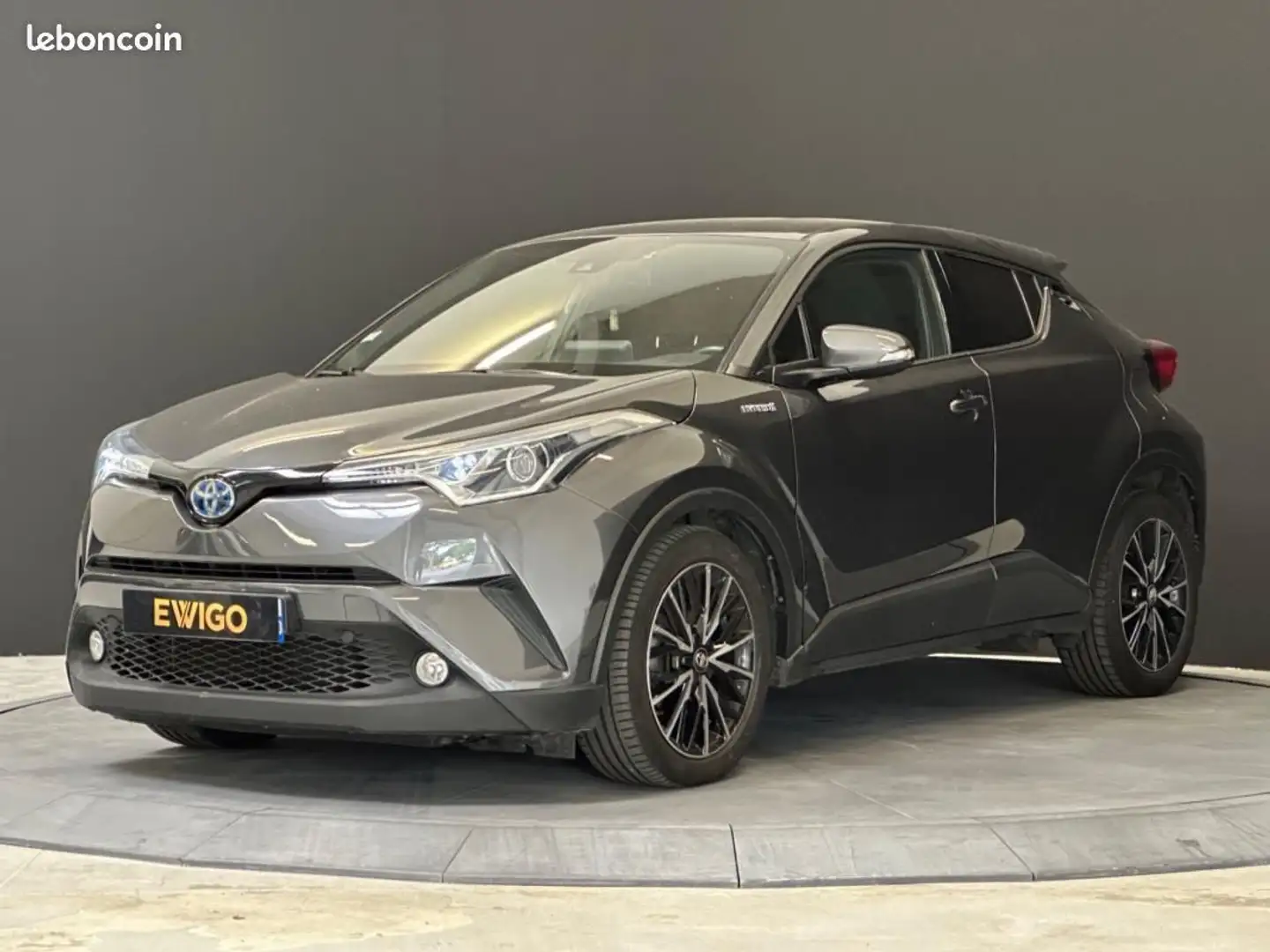 Toyota C-HR 1.8 122ch HYBRID E-CVT DYNAMIC Gris - 1