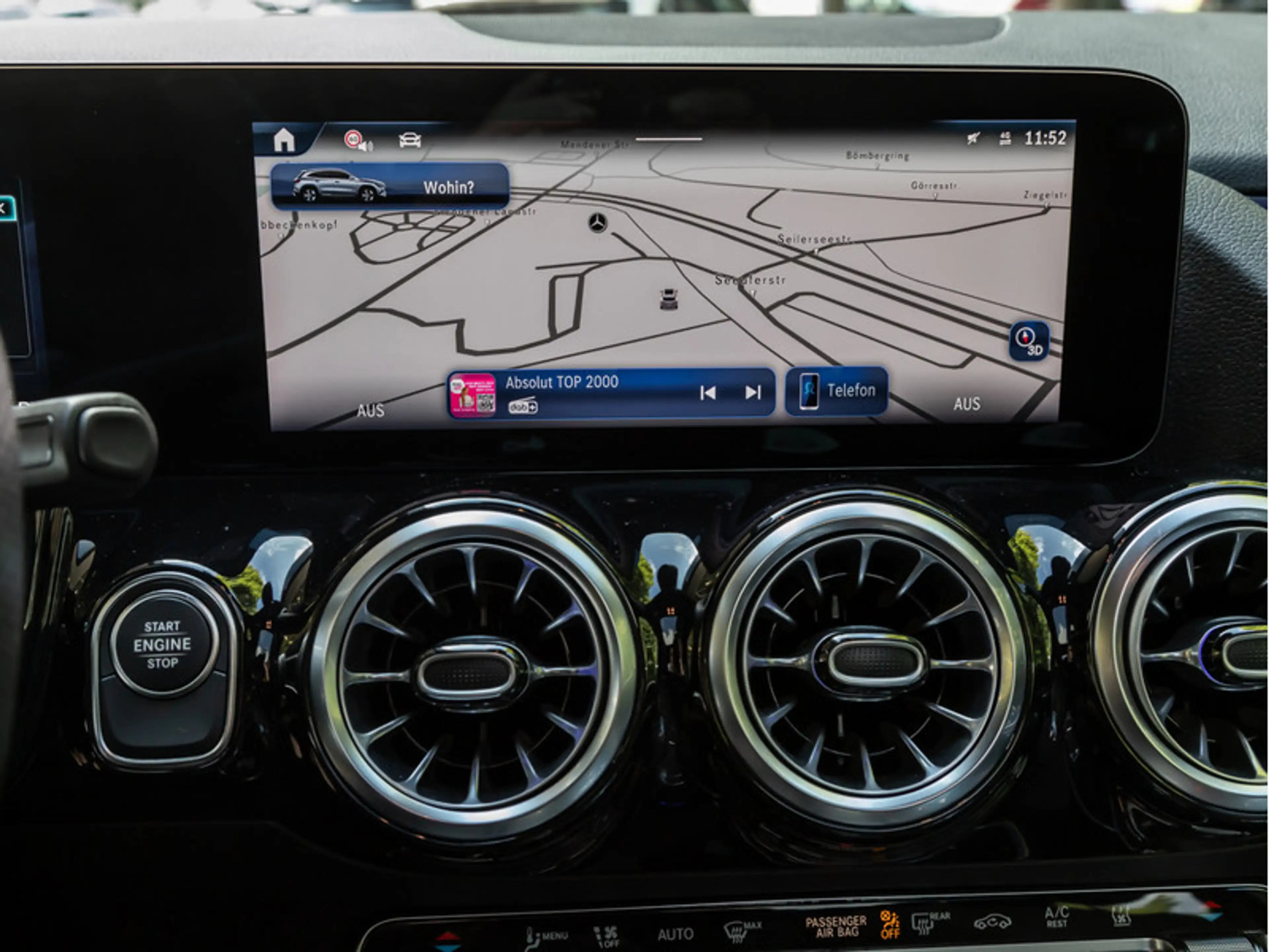 Mercedes-Benz GLA 250 e AMG-Sport/Premium/Pano/Night/Distr/Cam — photo 14