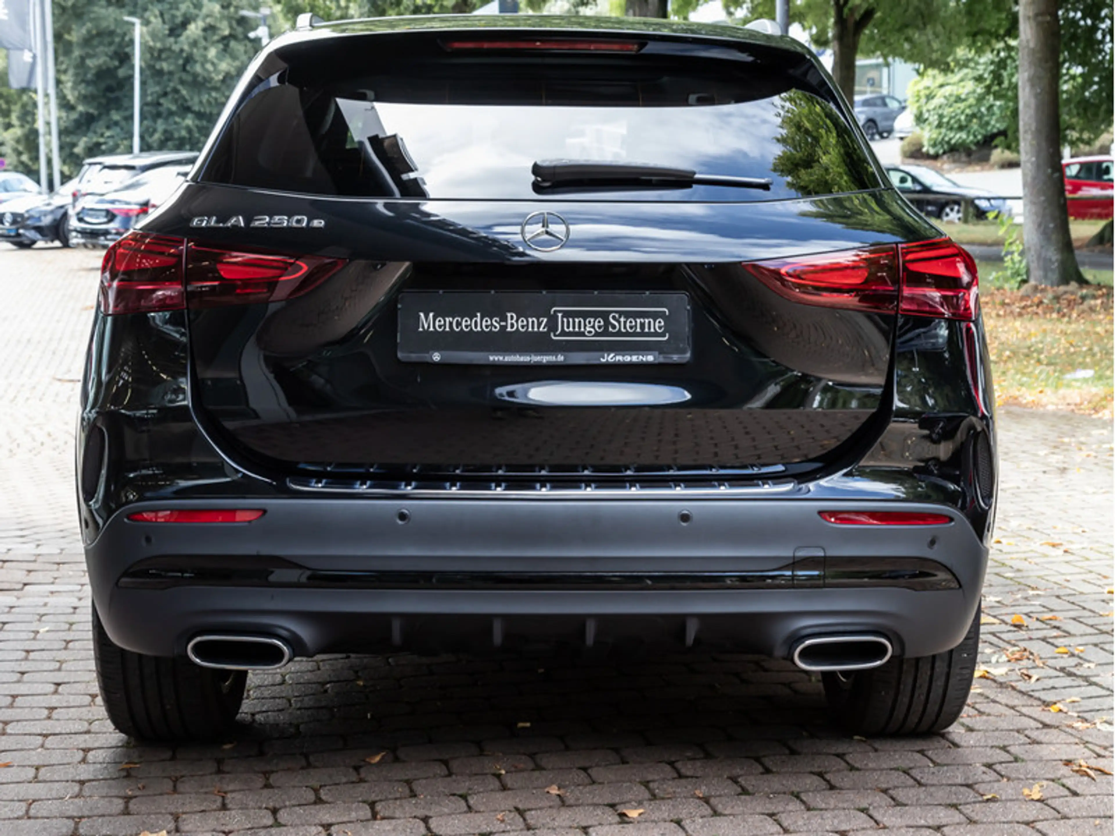 Mercedes-Benz GLA 250 e AMG-Sport/Premium/Pano/Night/Distr/Cam — photo 5