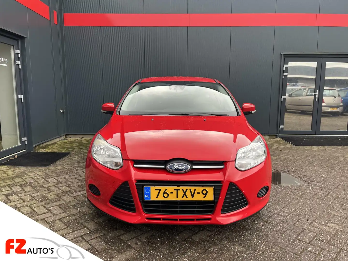 Ford Focus 1.0 EcoBoost Lease Trend | 5DRS | Rojo - 2