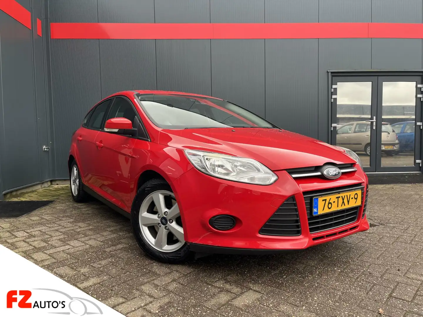 Ford Focus 1.0 EcoBoost Lease Trend | 5DRS | Rood - 1