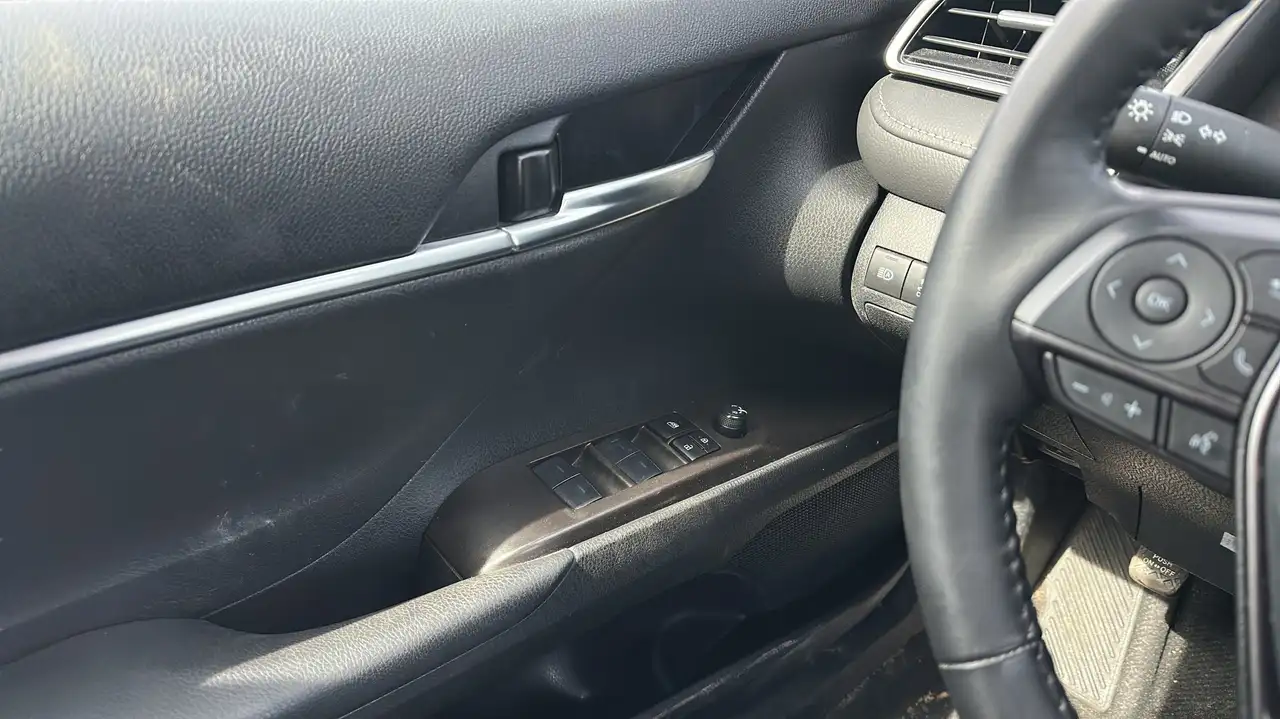 Toyota Camry снимка Toyota Camry