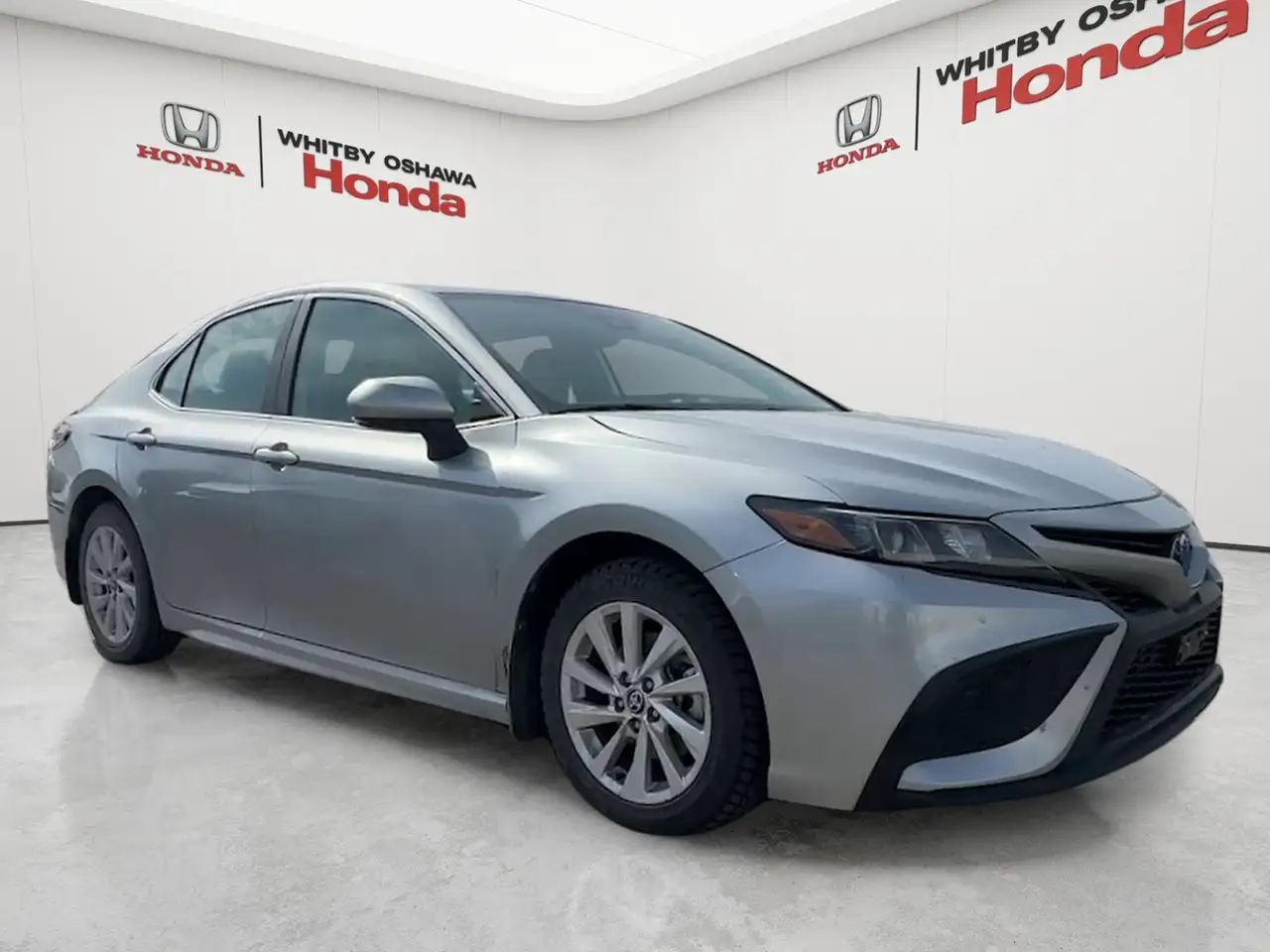 Toyota Camry снимка Toyota Camry