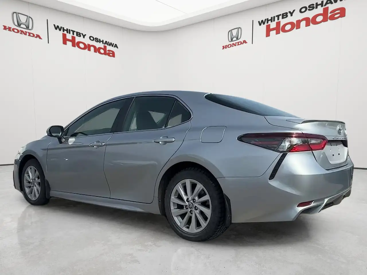 Toyota Camry снимка Toyota Camry