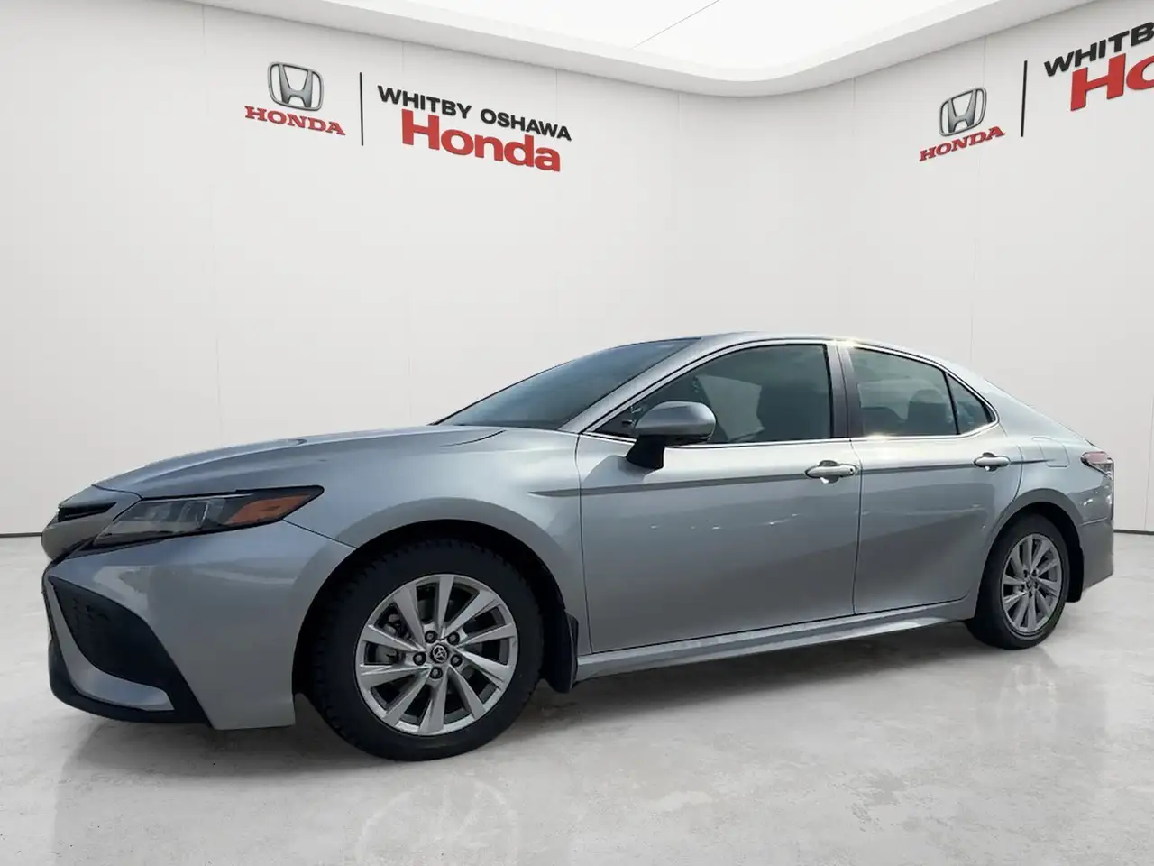 Toyota Camry снимка Toyota Camry