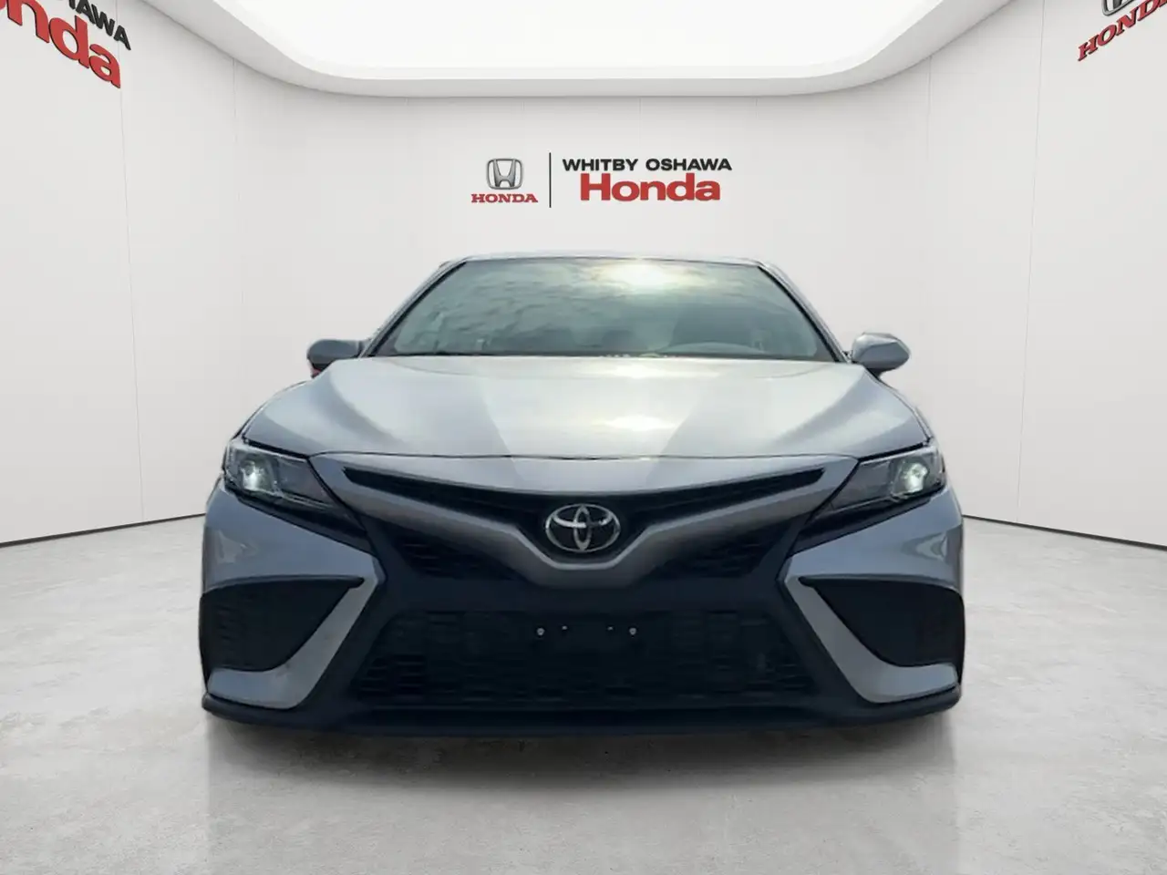 Toyota Camry снимка Toyota Camry
