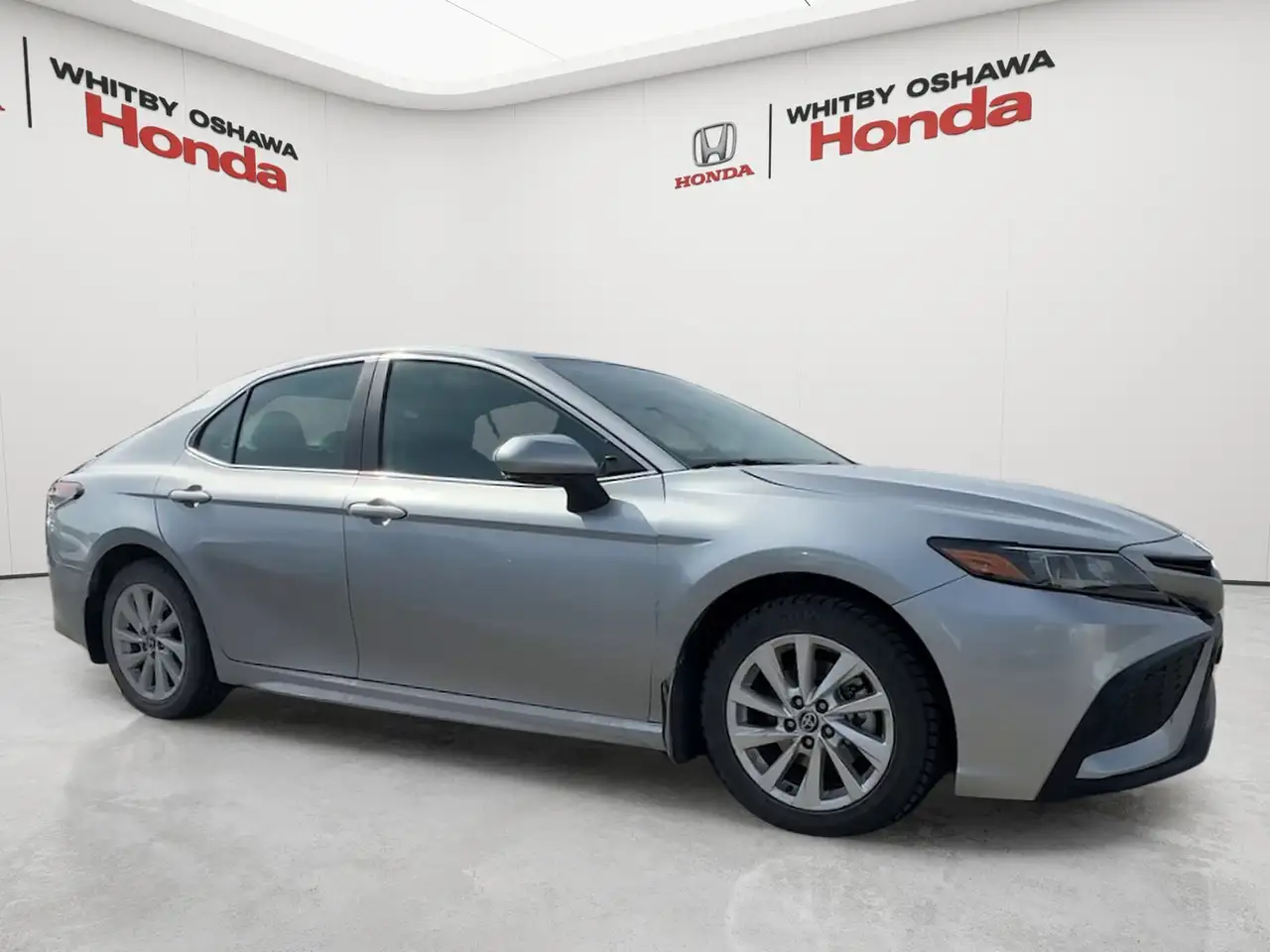 Toyota Camry снимка Toyota Camry