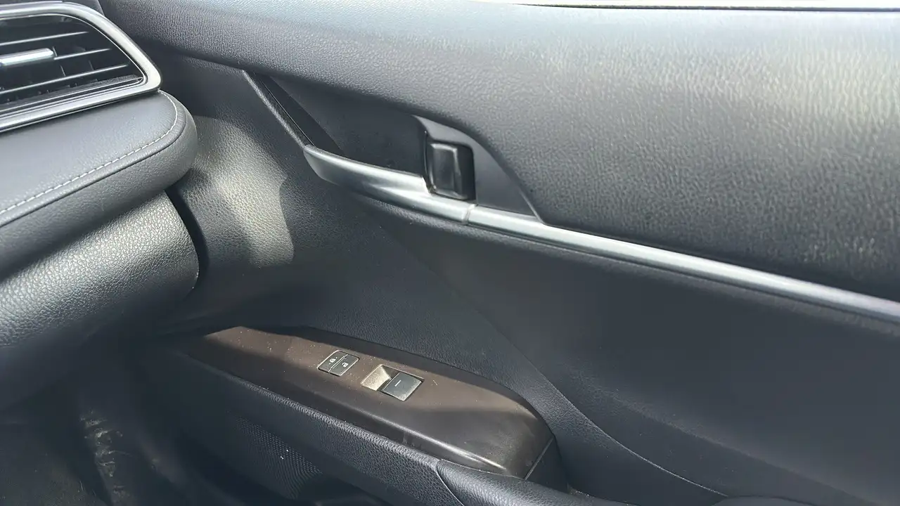 Toyota Camry снимка Toyota Camry