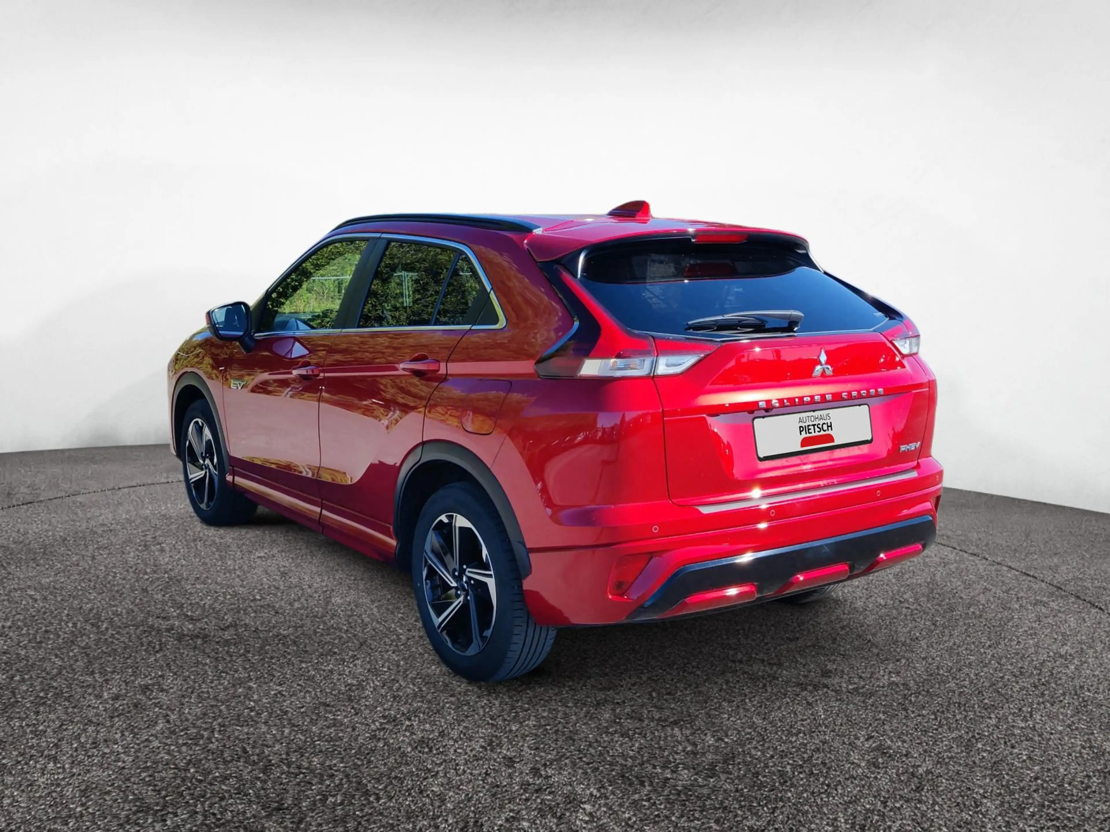 Mitsubishi Eclipse Cross 2.4 Hybrid 4WD Plus Select Standhz — photo 4