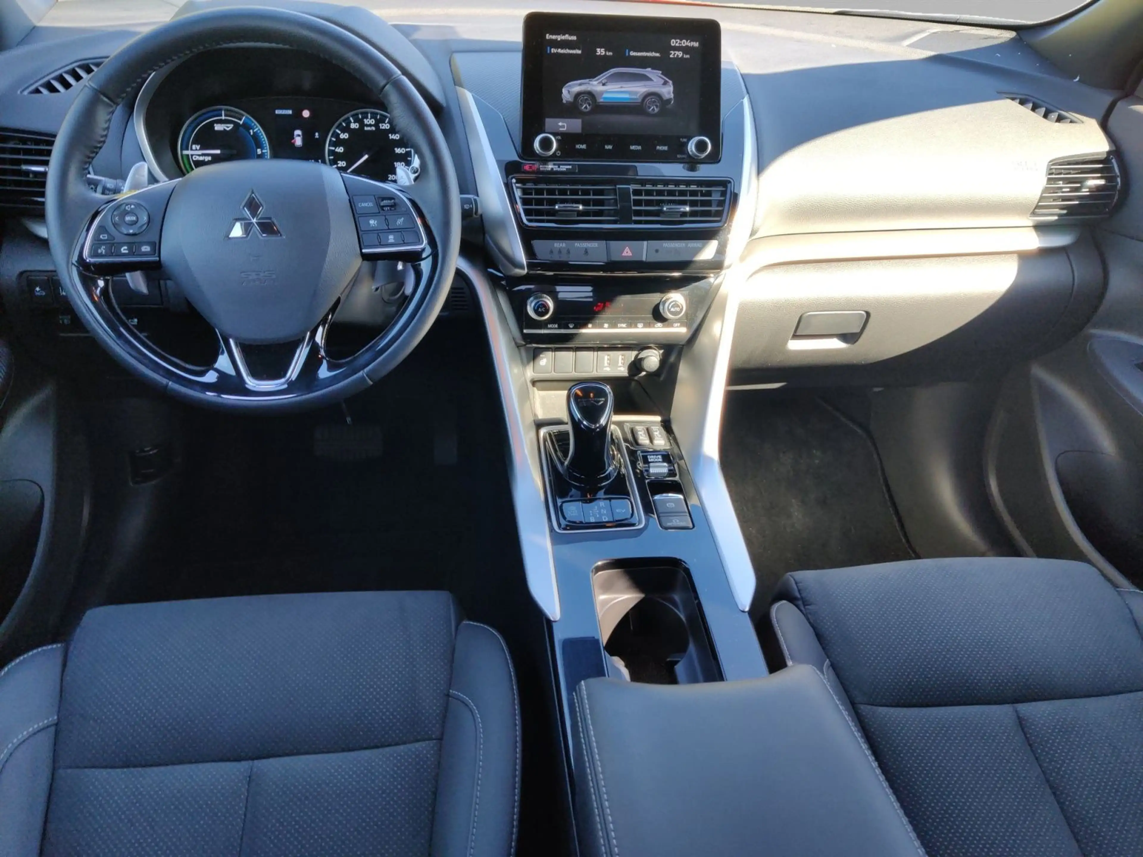 Mitsubishi Eclipse Cross 2.4 Hybrid 4WD Plus Select Standhz — photo 13