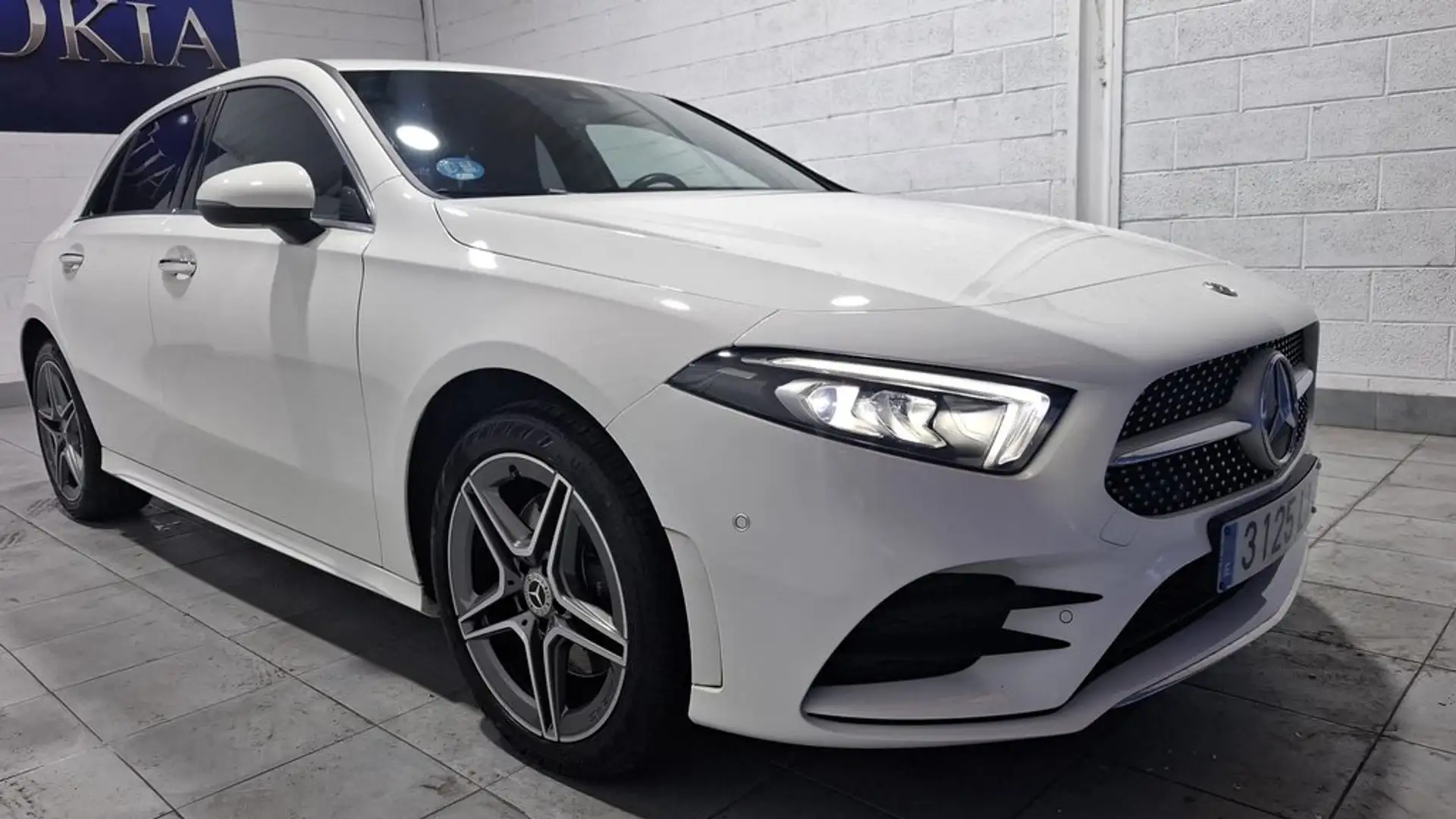 Mercedes-Benz A 250 e Wit - 2