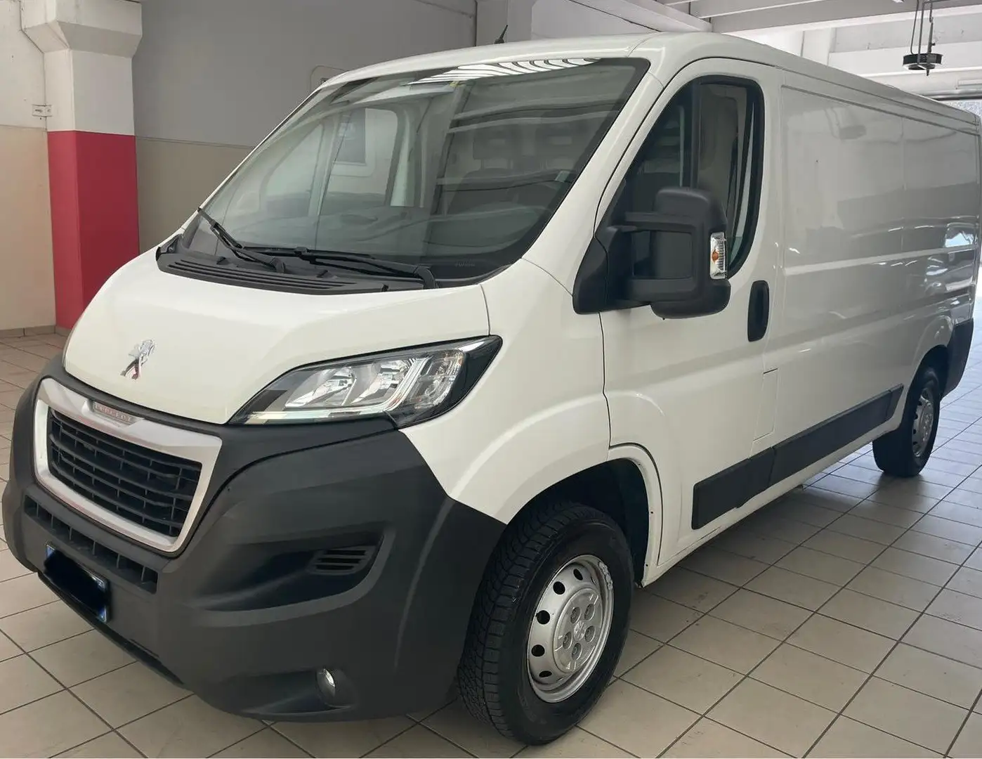 Peugeot Boxer 330 2.0 bluehdi 130cv L2H1 E6 Bianco - 1