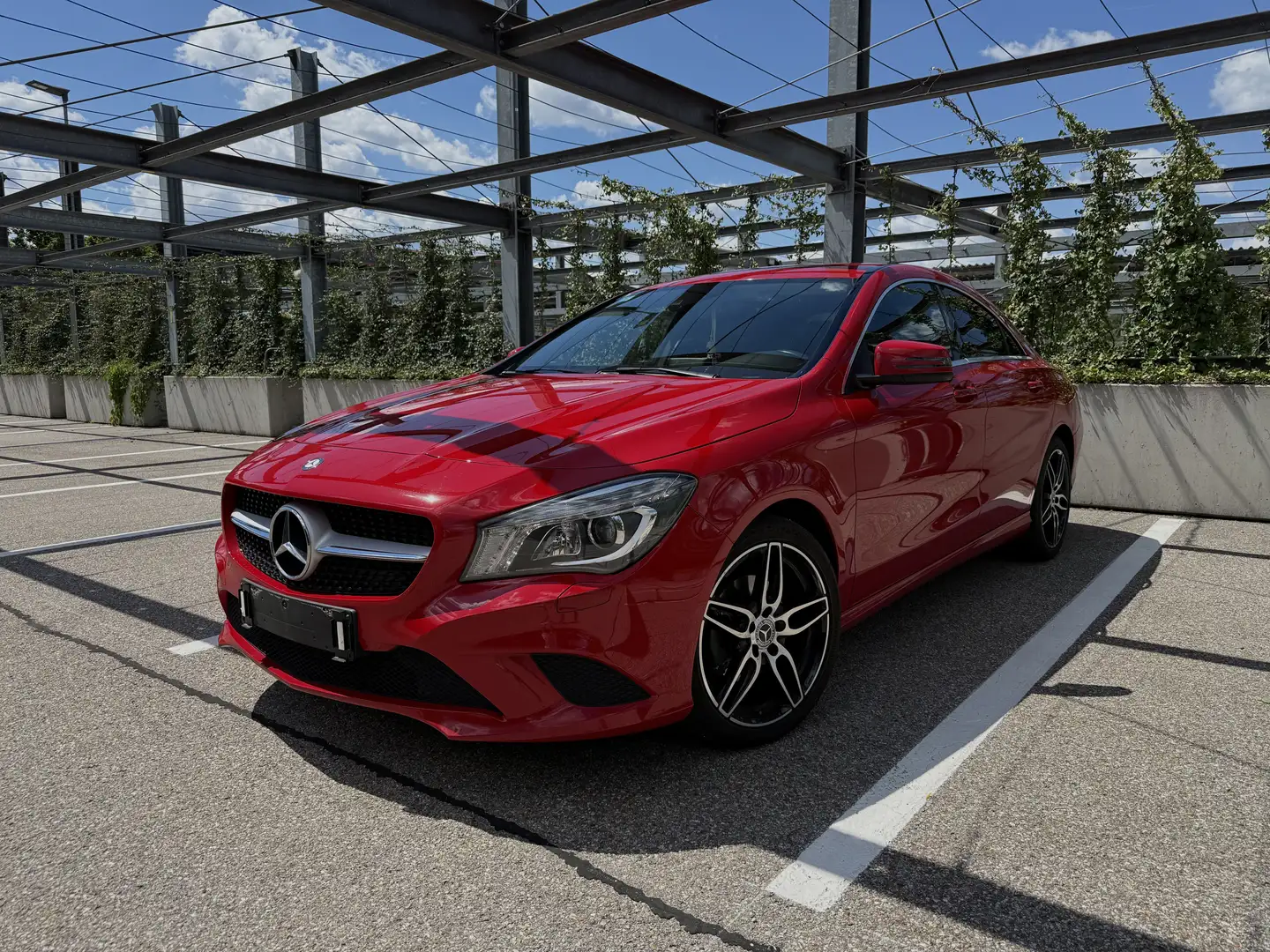 Mercedes-Benz CLA 180 LED | NAVI | RÜCKFAHRKAMERA | Pickerl 06.2027 Rot - 1