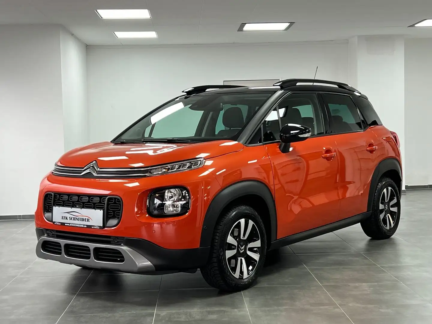 Citroen C3 Aircross Shine/NAVI/PANO/KAM/AHK/CARPLAY/SHZ Orange - 2