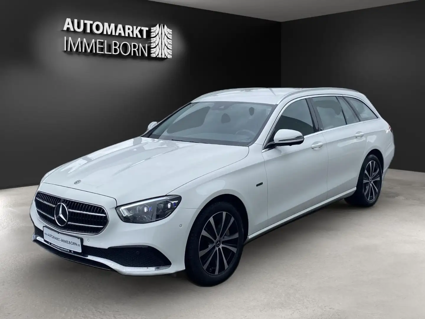 Mercedes-Benz E 300 de 360°*Wides*Multibeam*Navi*MBUX*LM Weiß - 2