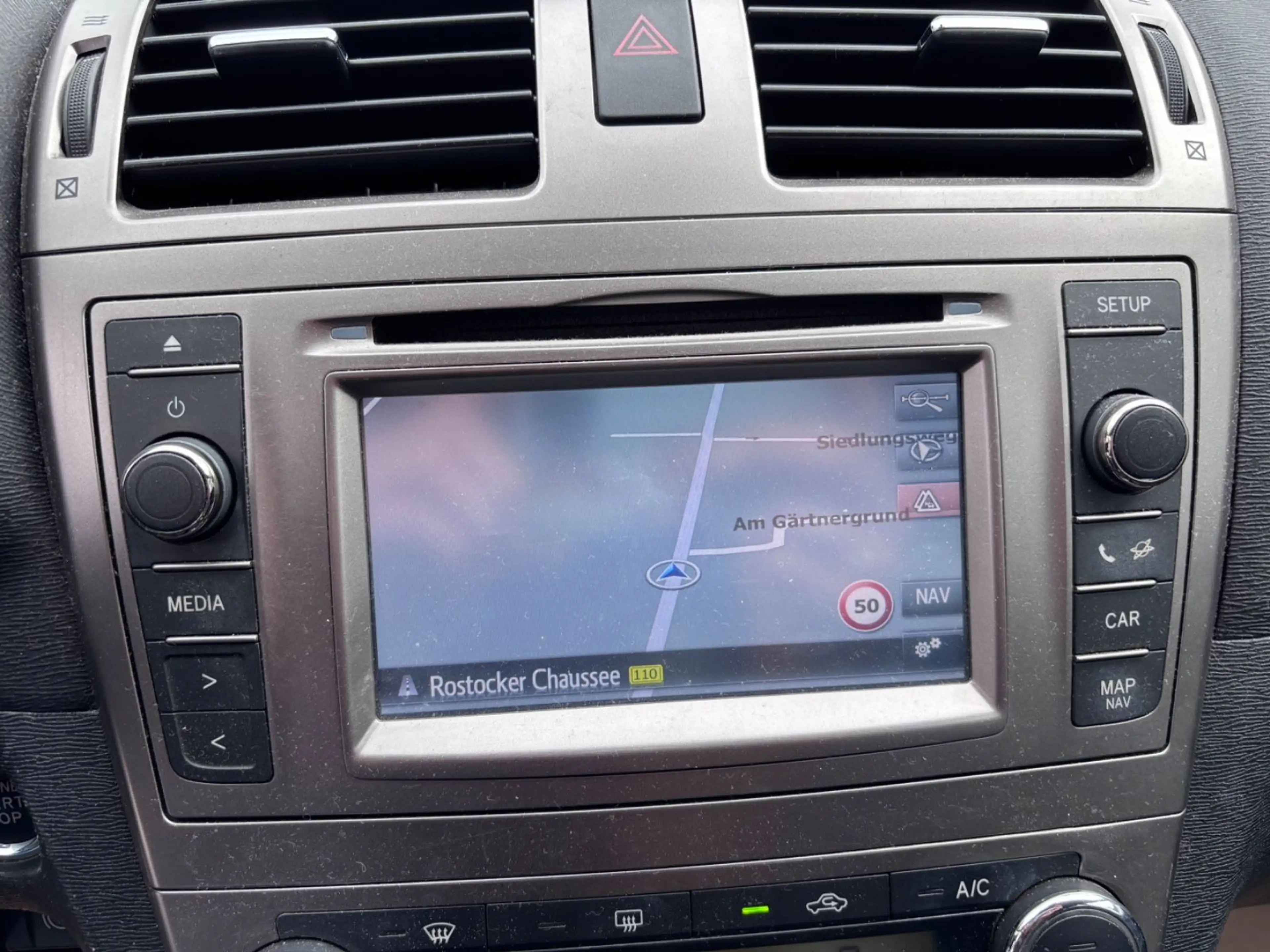 Toyota Avensis 2,2 D-4D 150 Kombi Edition*Navi/1.Hand* — photo 8