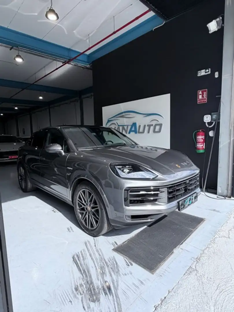 Porsche Cayenne Coupé E-Hybrid Aut. Gris - 1