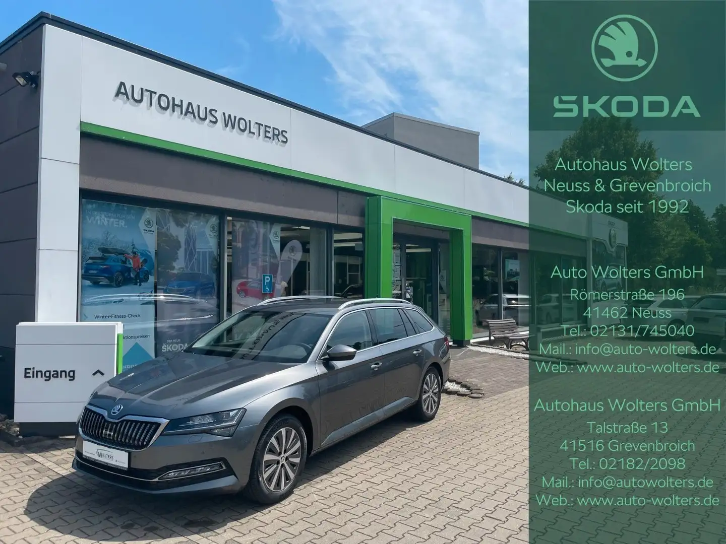 Skoda Superb SUPERB COMBI PREMIUM EDITION ACC LEDER NAVI Grau - 1