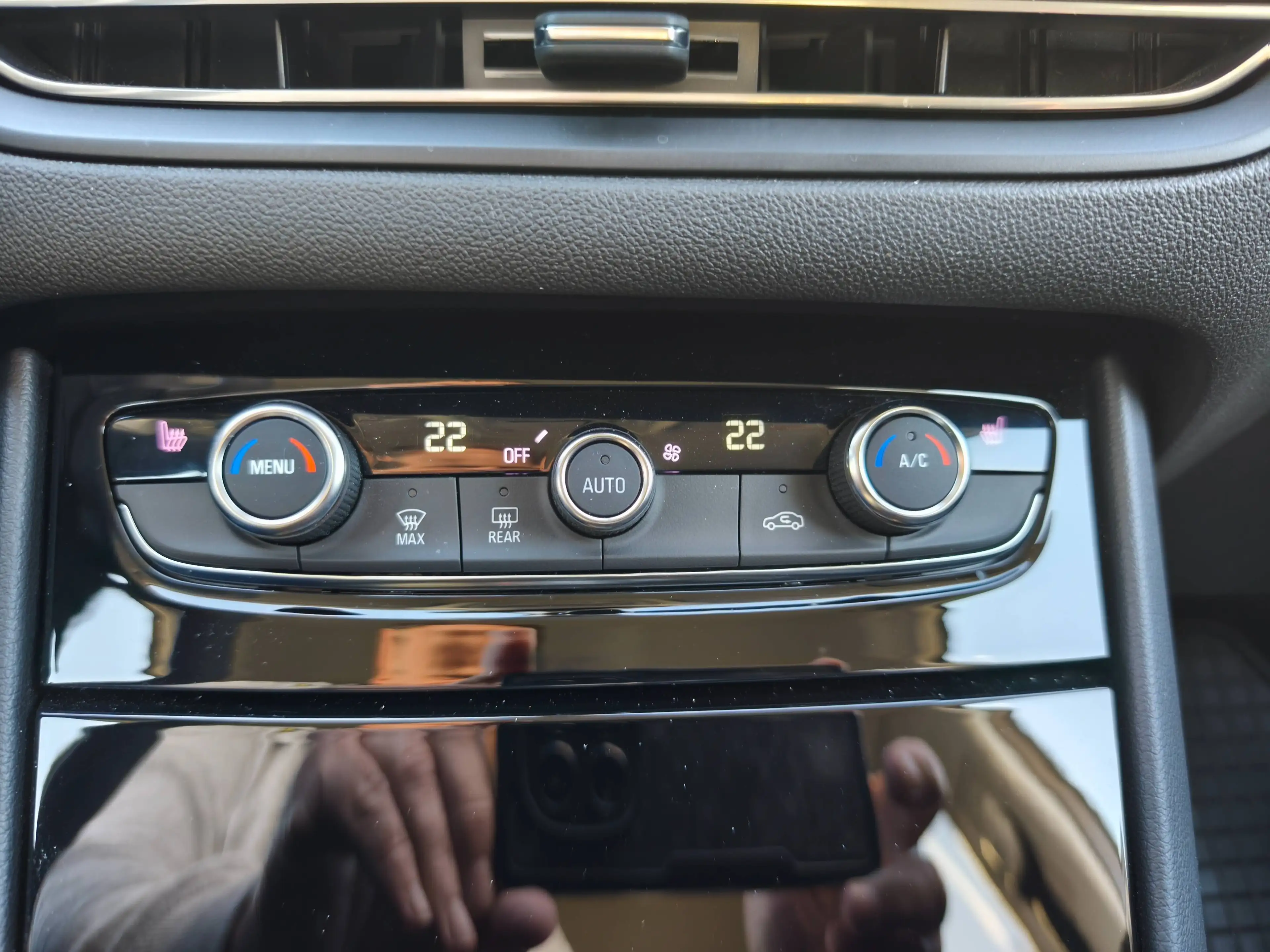 Opel Grandland X Elegance 131 PS Automatik.AHK abn.13 Tkm.Klimautom — photo 2