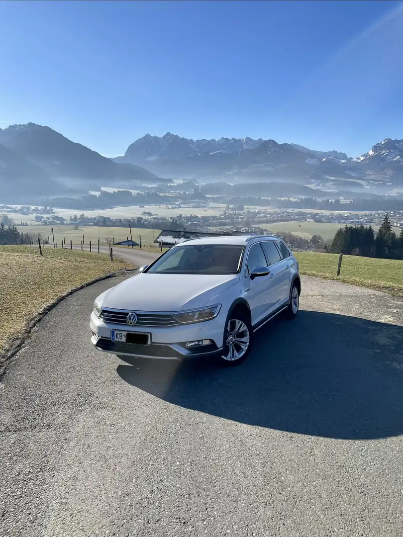 Volkswagen Passat Alltrack Passat Alltrack BMT 2,0 TDI SCR 4Motion DSG Weiß - 1
