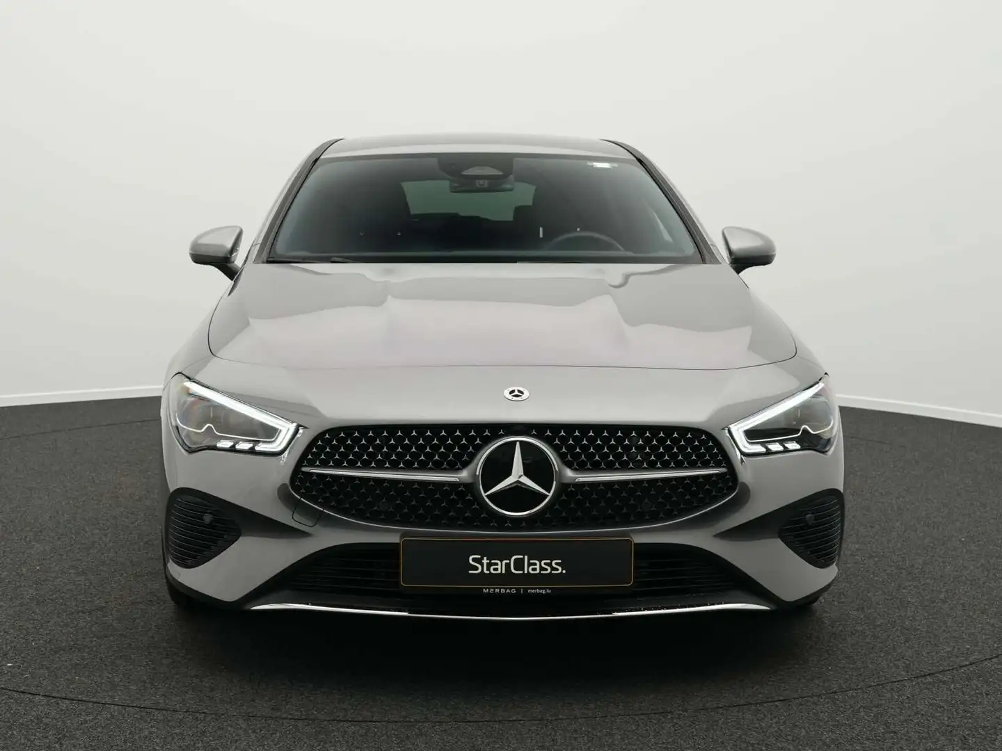 Mercedes-Benz CLA 200 CLA 200 d Shooting Brake  Progressive Navi/Autom. Gris - 2
