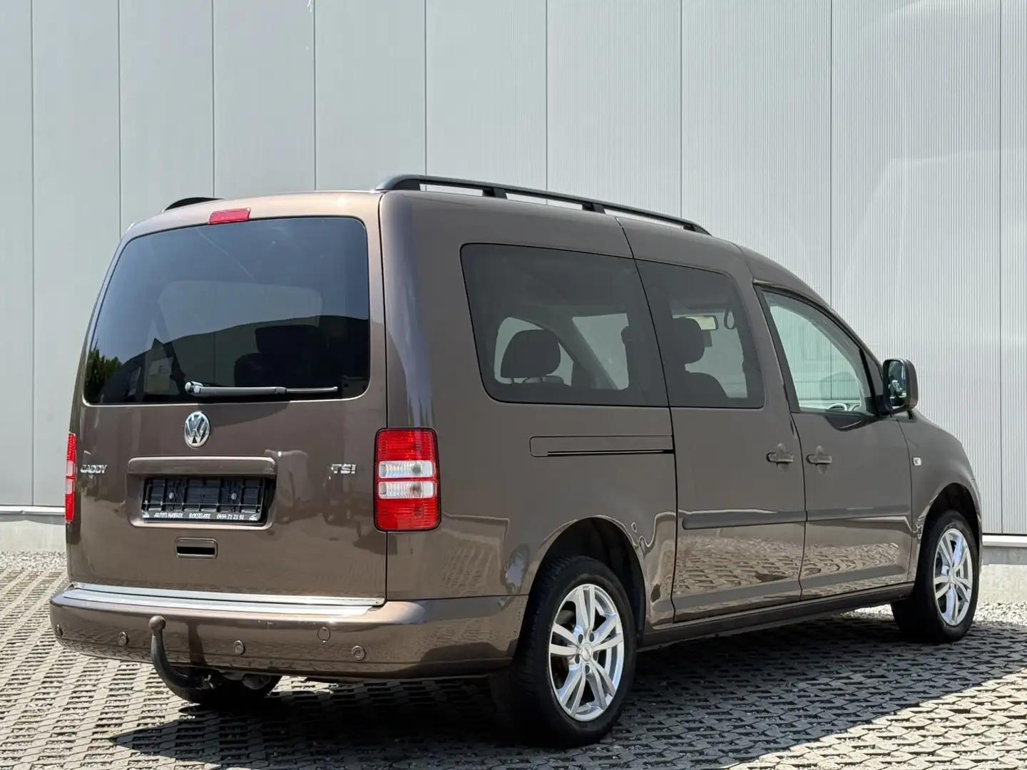 Volkswagen Caddy Caddy Maxi Life 1.2 TSI Maxi Dark Brun - 2